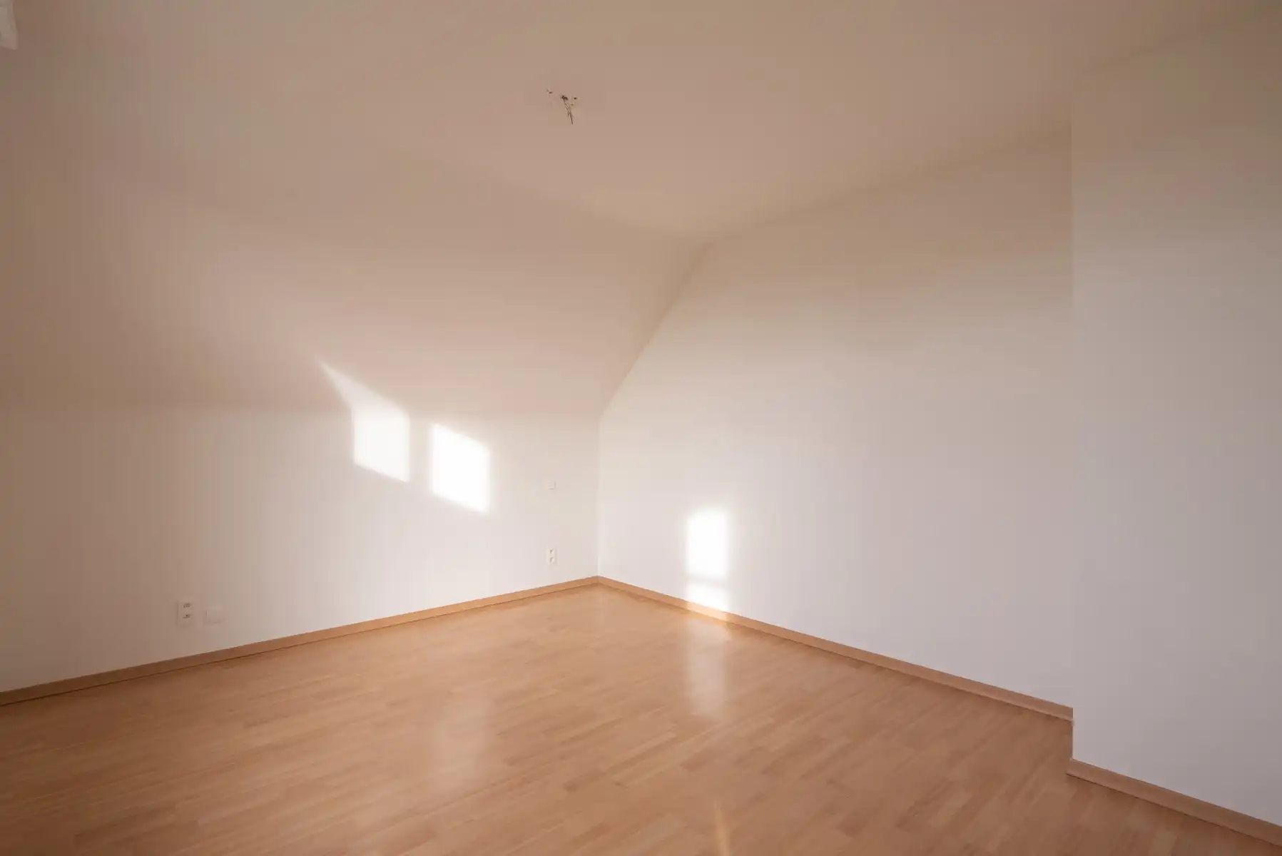 Duplex appartement met terras te Kesselt foto 9