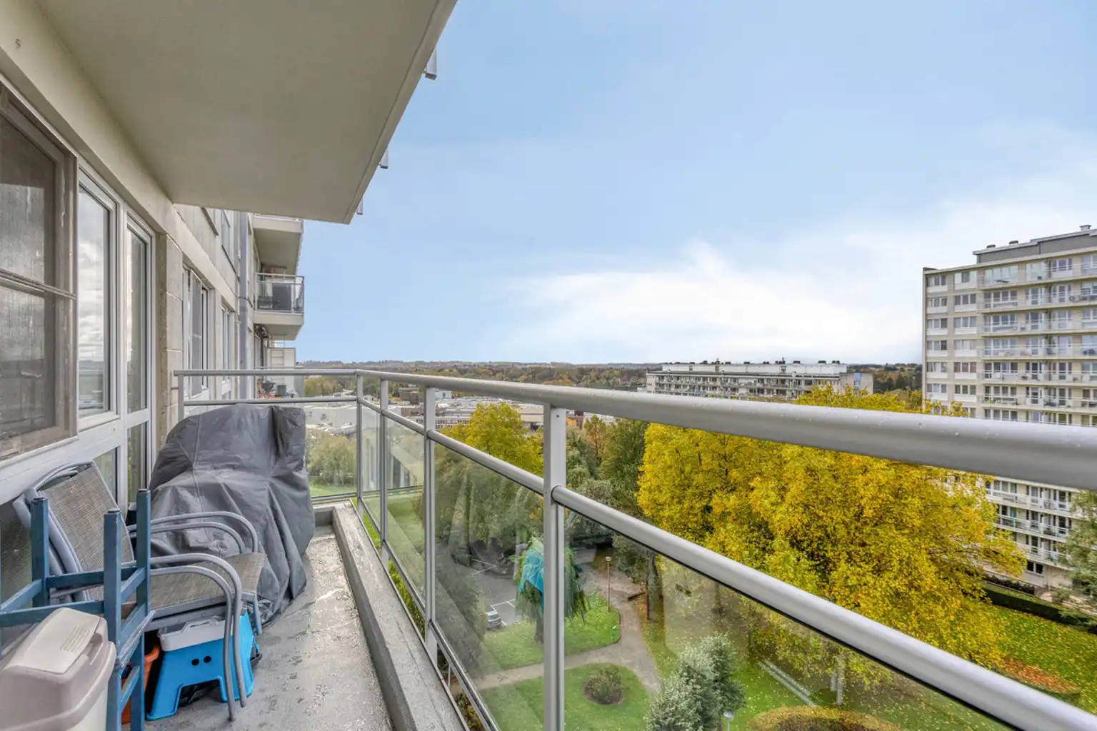 Instapklaar 2 slaapkamer appartement met prachtig uitzicht  foto 13