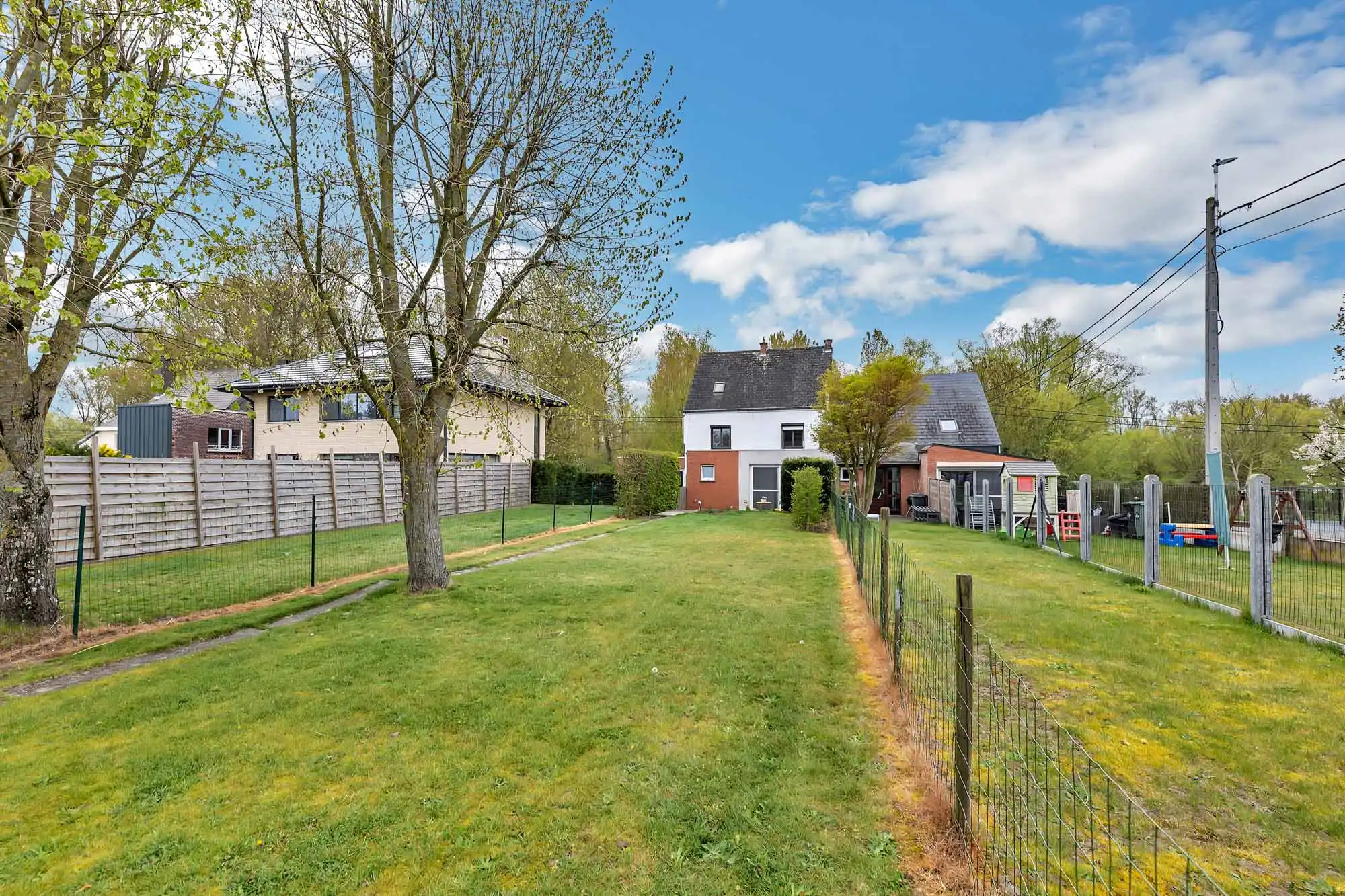 Instapklare woning met 2 slpks en tuin foto 19