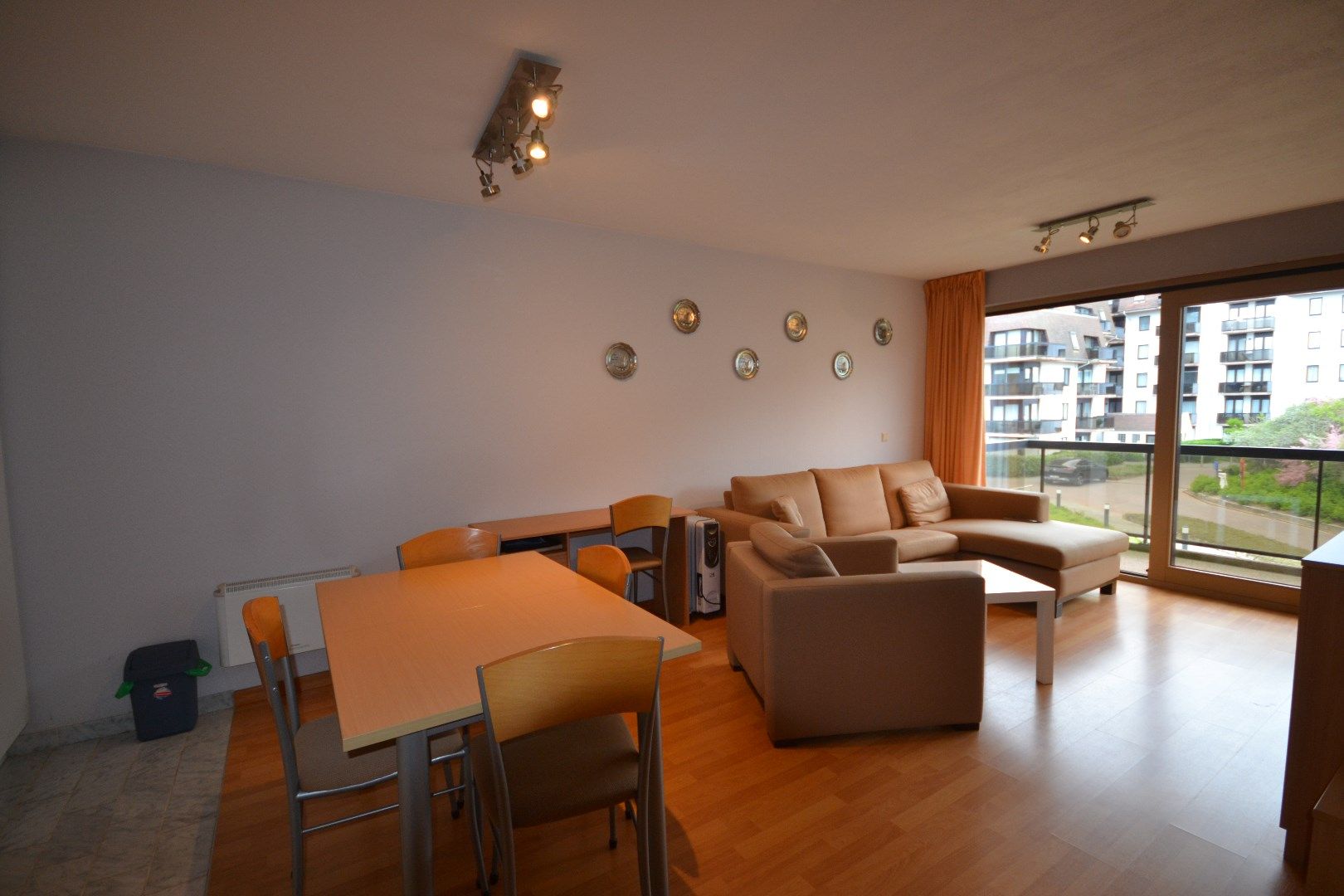 Appartement met slaapkamer en slaaphoek op enkele meters van de zee te Koksijde foto 8