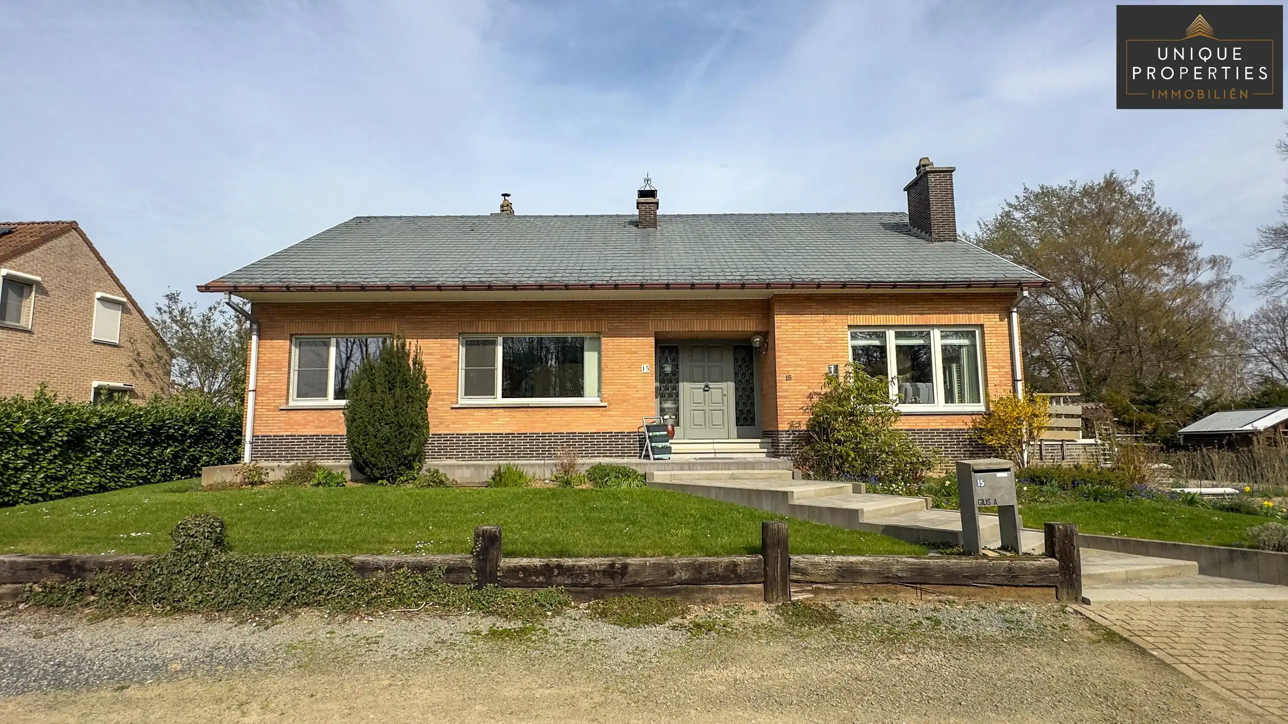 Hoofdfoto van de publicatie: Huis te koop