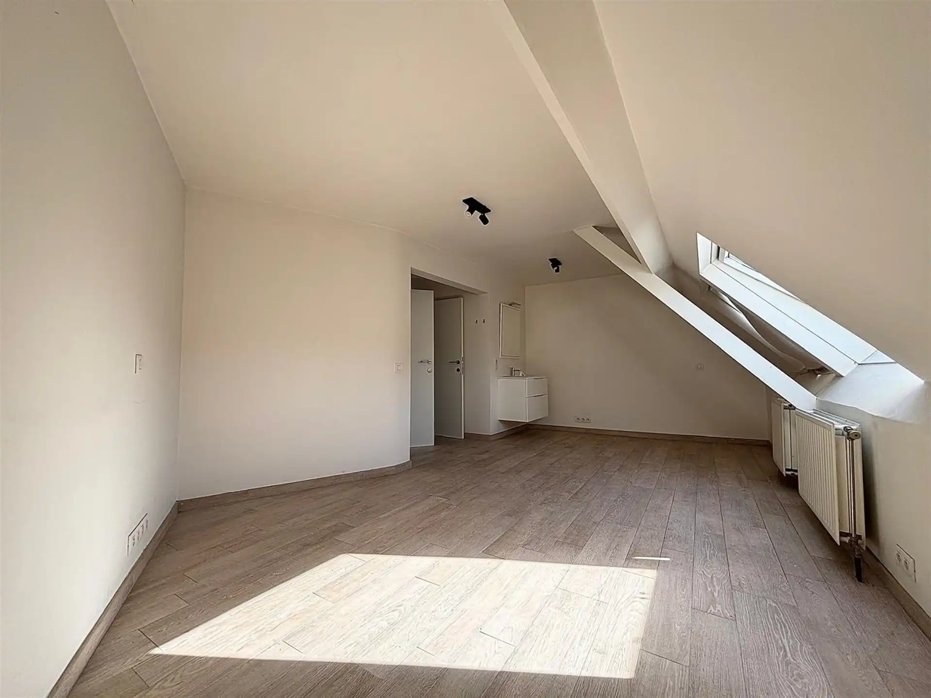 Duplexappartement op de grote markt van Aalst foto 12