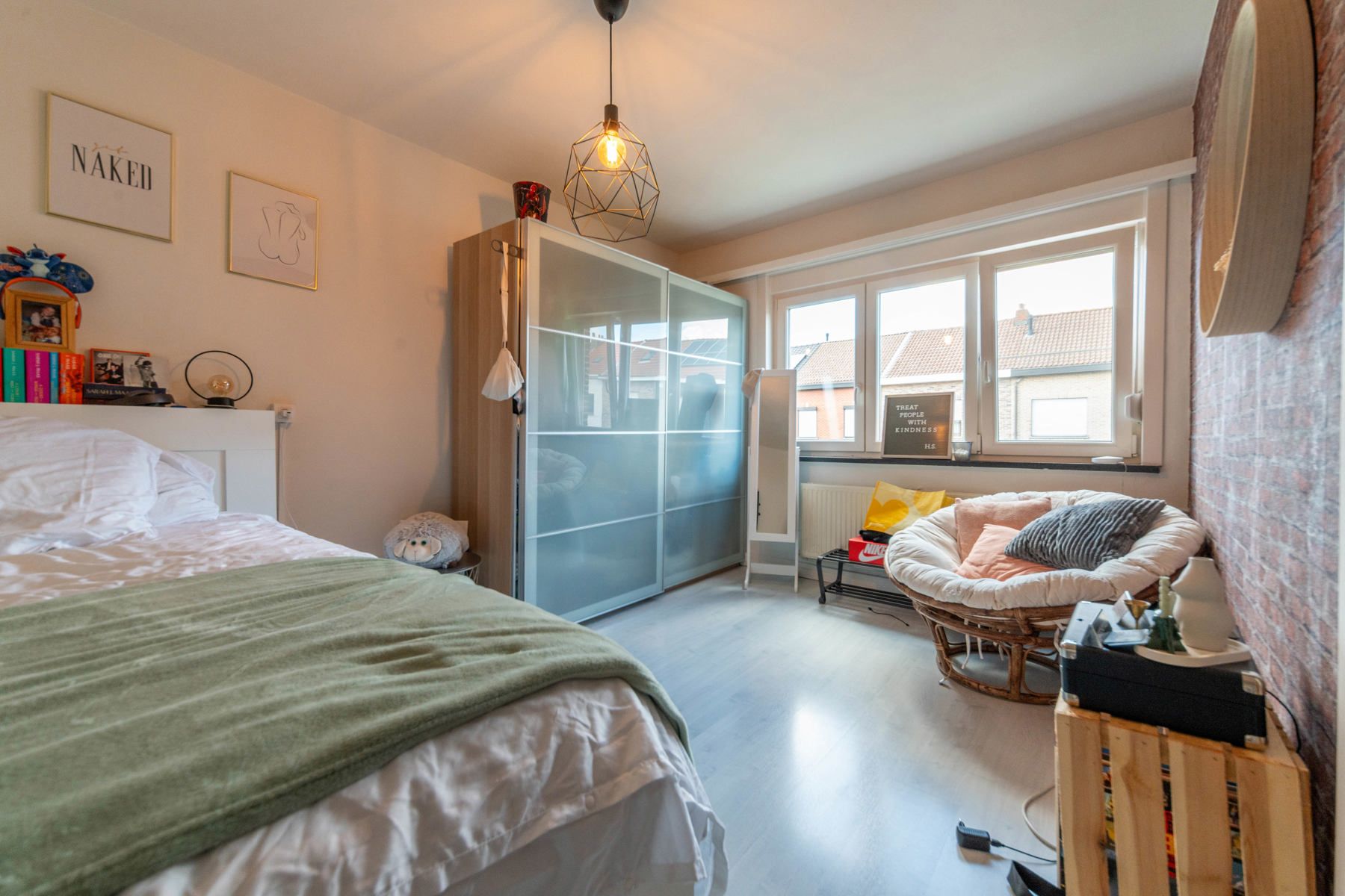 Ruime en lichtrijke halfopen bebouwing te Schelle. foto 6