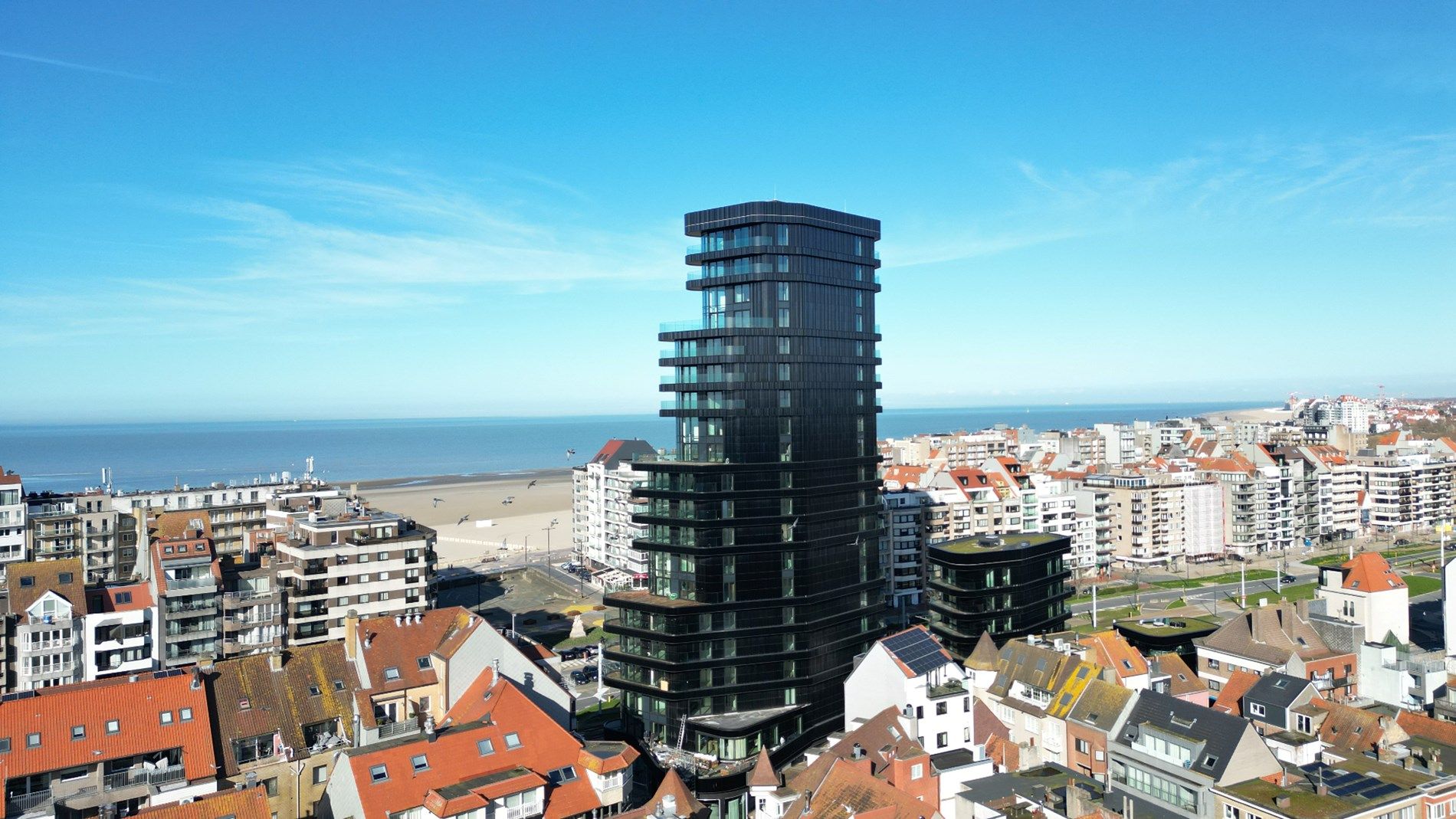 Handelspand van 206m² in de Heldentoren  foto 6