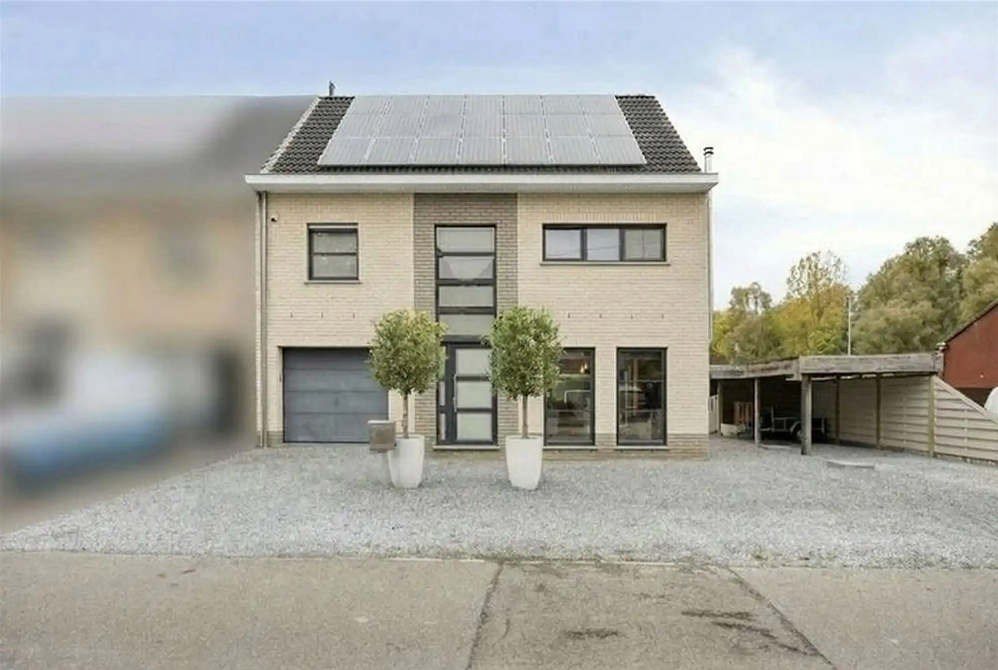 Ruime energiezuinige gezinswoning met 4 slaapkamers foto 2