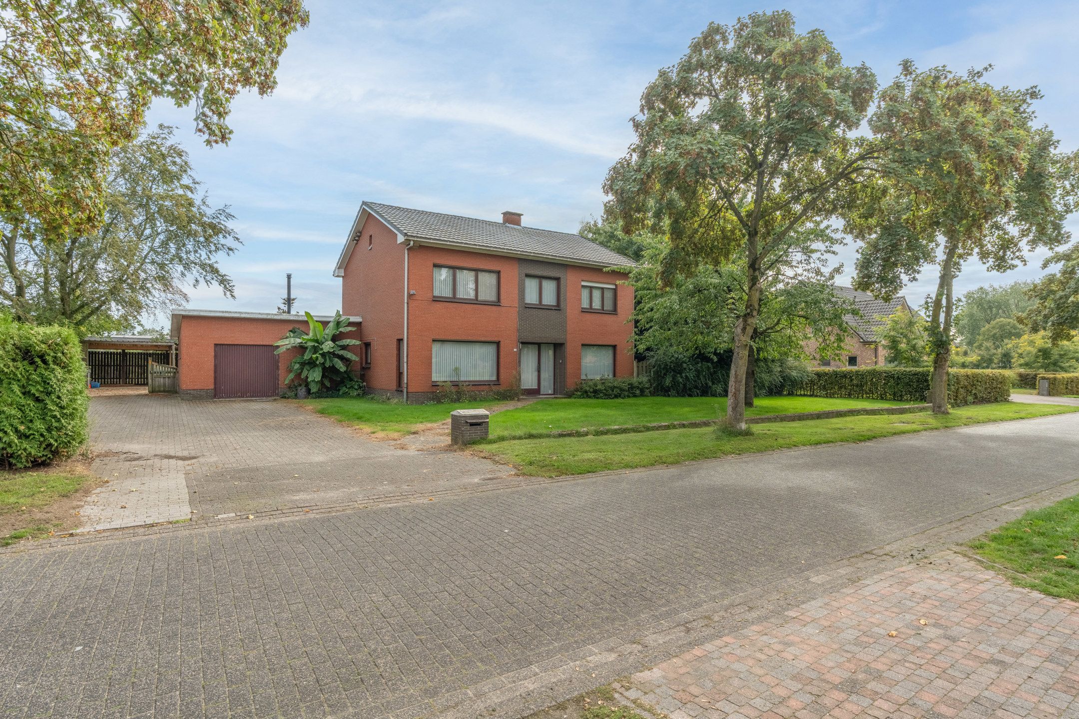Vrijstaande woning op ruim perceel (1.230 m²) te Zondereigen