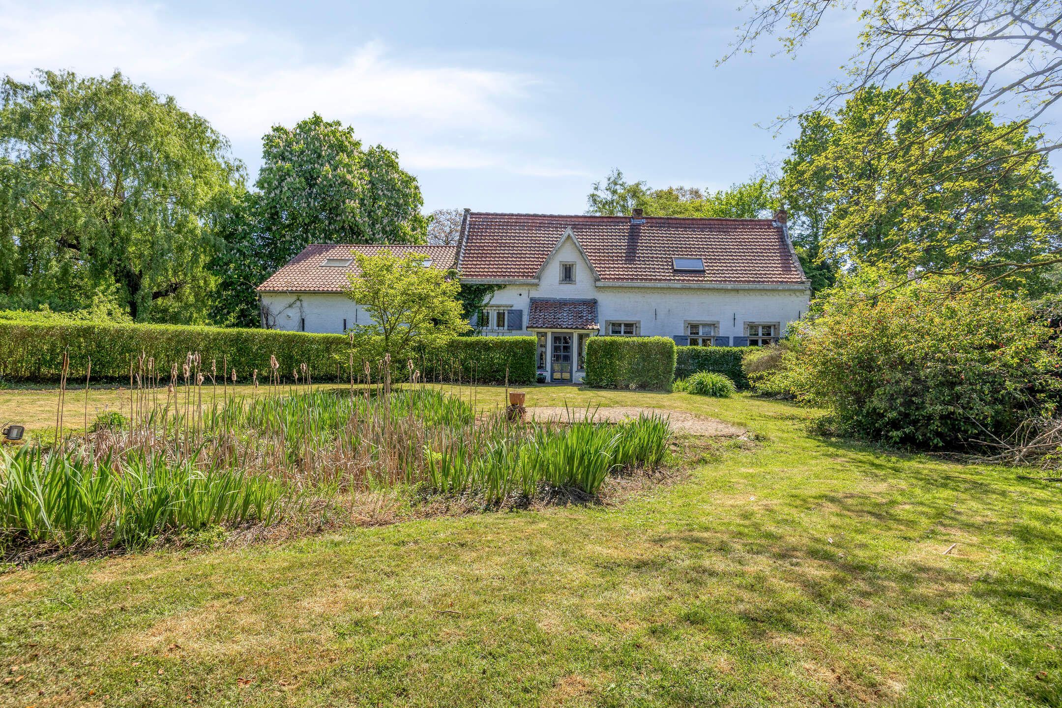 Hoofdfoto van de publicatie: Huis Te Koop