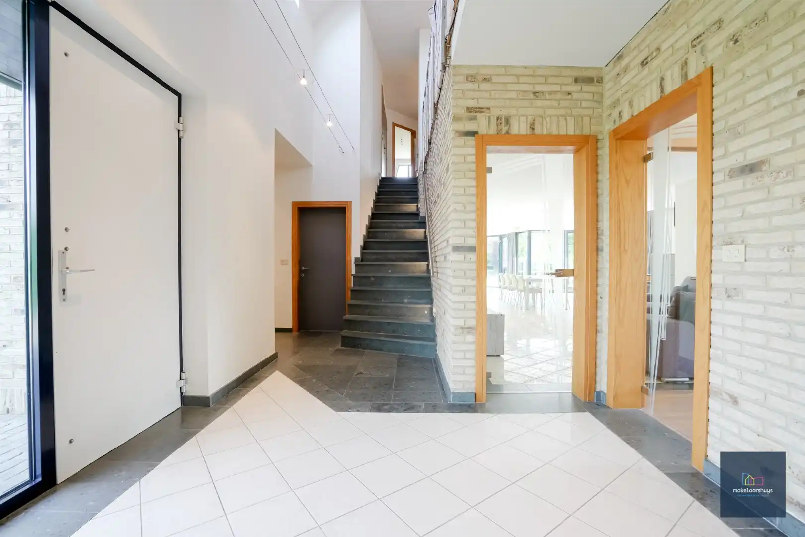 Karaktervolle villa op een prachtig perceel van 1862 m² foto 14