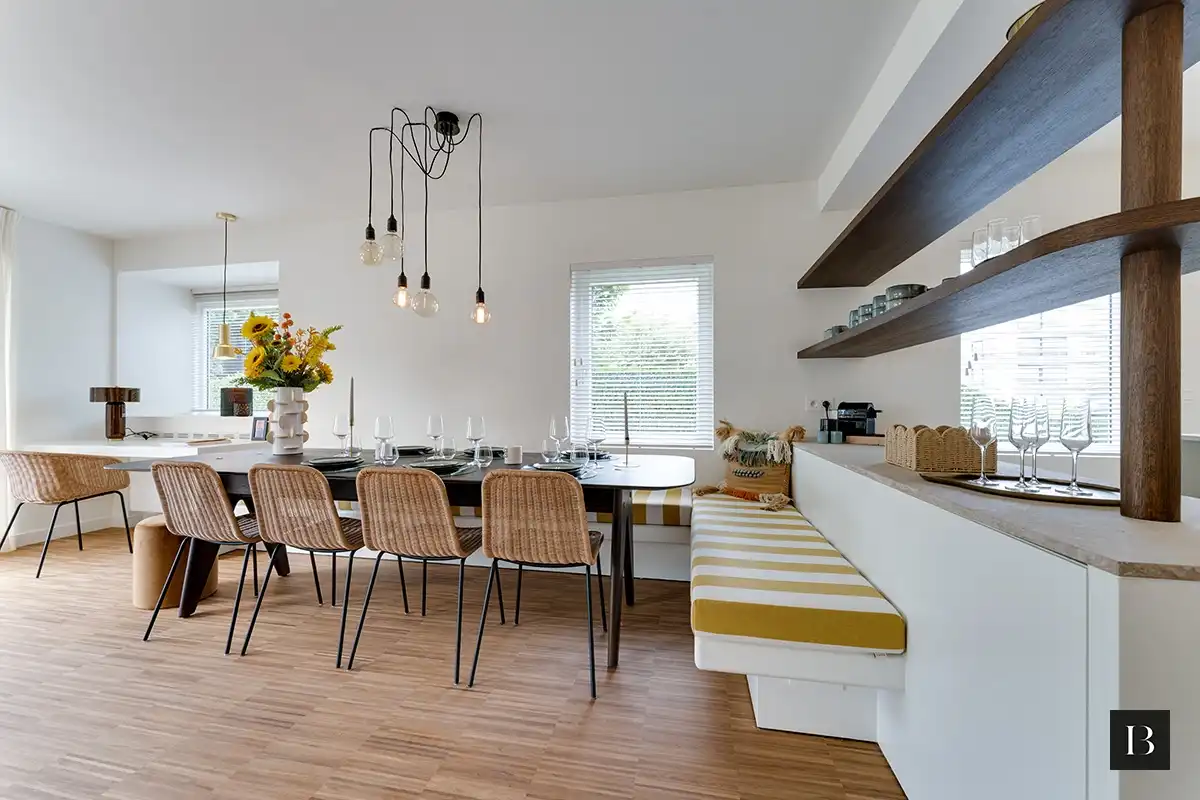 Prachtig gerenoveerde woning nabij het strand foto 8