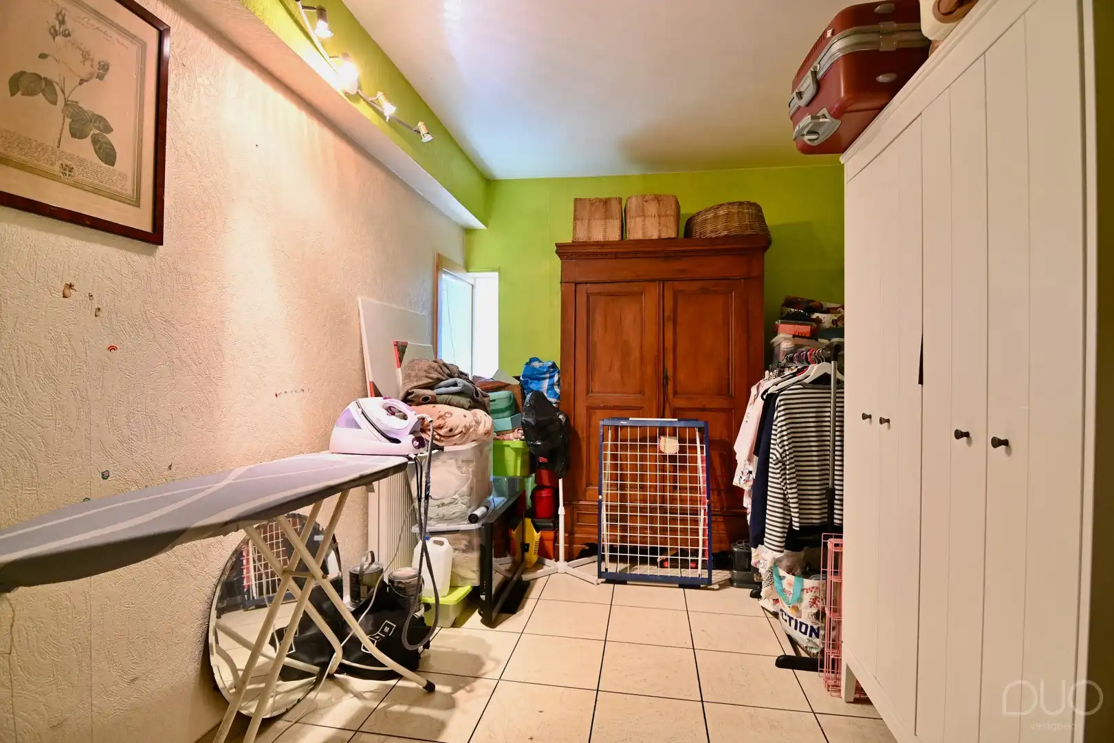 Ruim pand - makkelijk op te delen in 2 appartementen en grote tuin in het centrum van Zepperen foto 7
