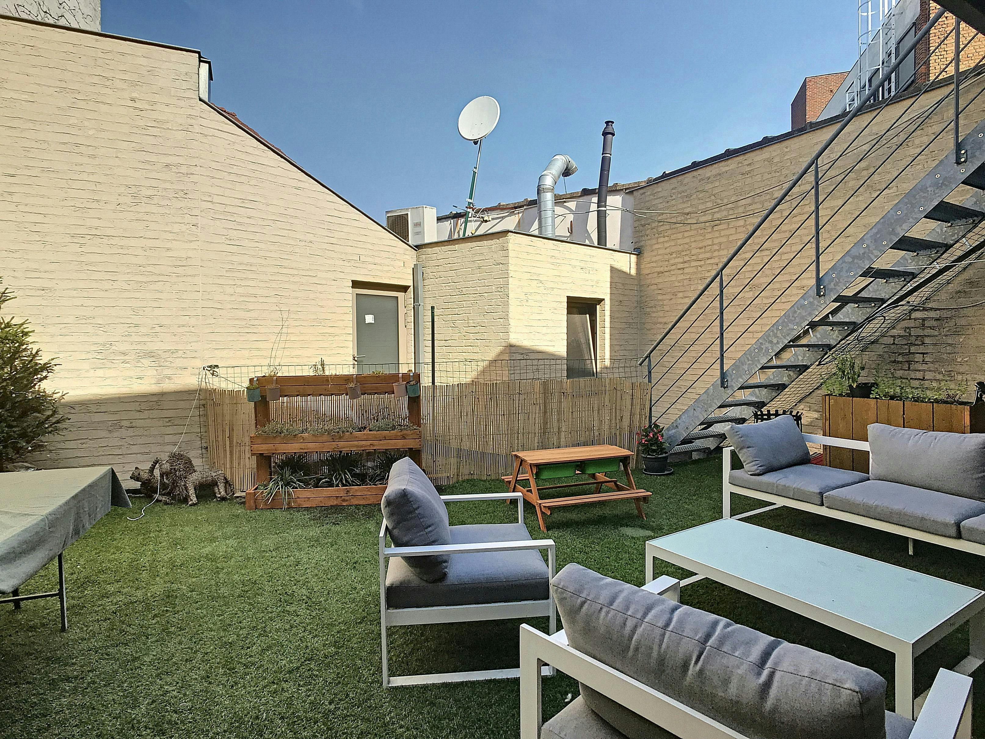 2-slaapkamerappartement met terras te koop in het centrum van Kortrijk foto 8