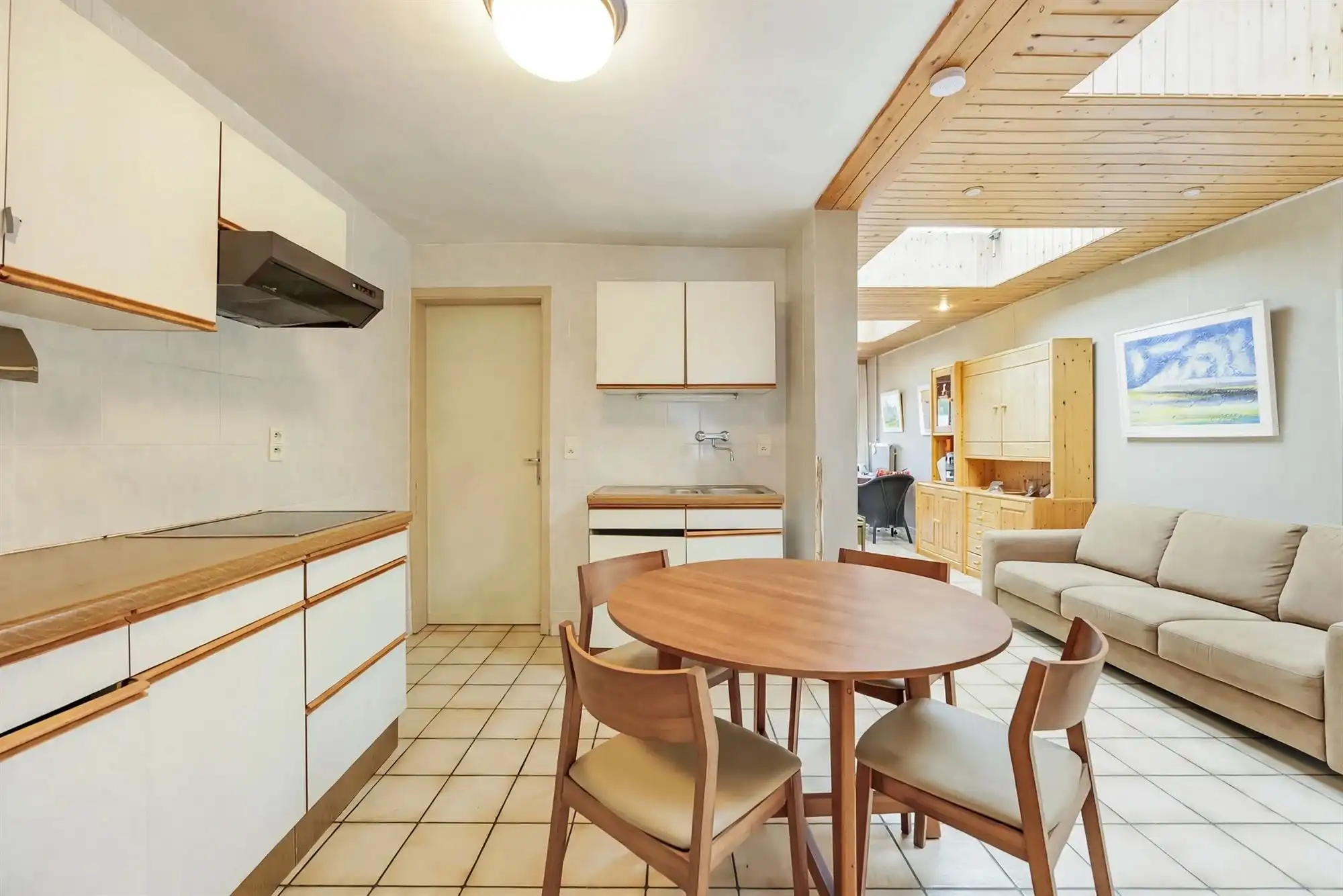 Karaktervolle woning met potentieel tot 4 slpk en garage foto 12