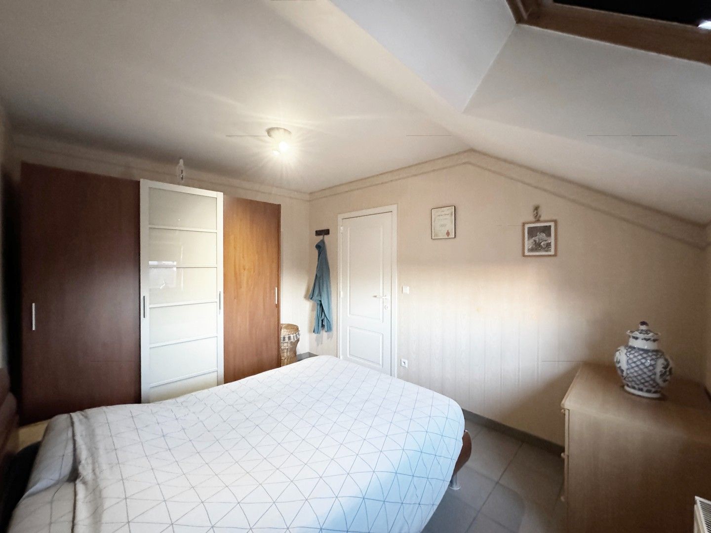 Mooi appartement met 2 slaapkamers in hartje Borgloon foto 7