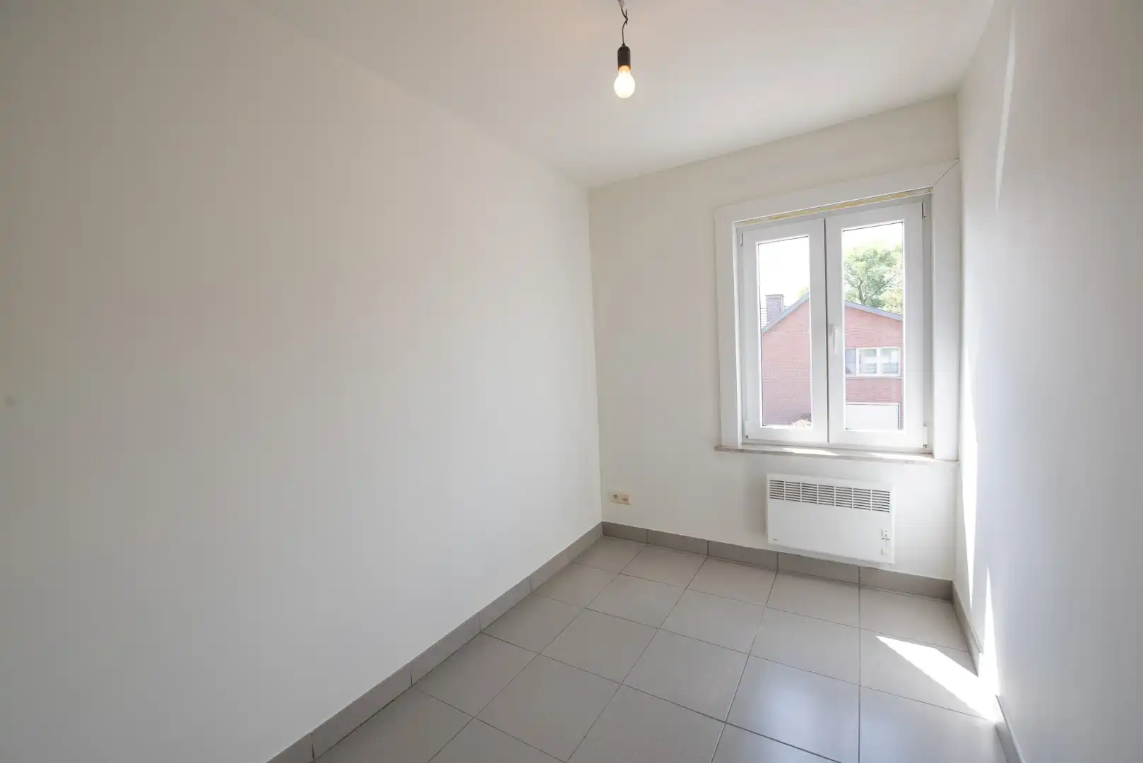 Instapklare halfopen bebouwing met garage op 210 m² te Zulte foto 8