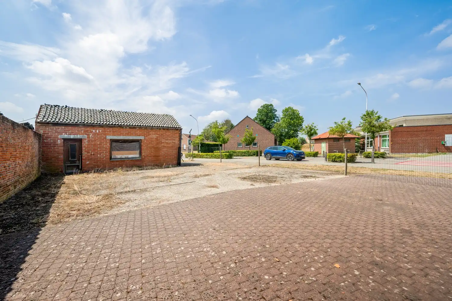 Woonst met 3 slpkrs en handelspand op toplocatie te Schriek foto 17