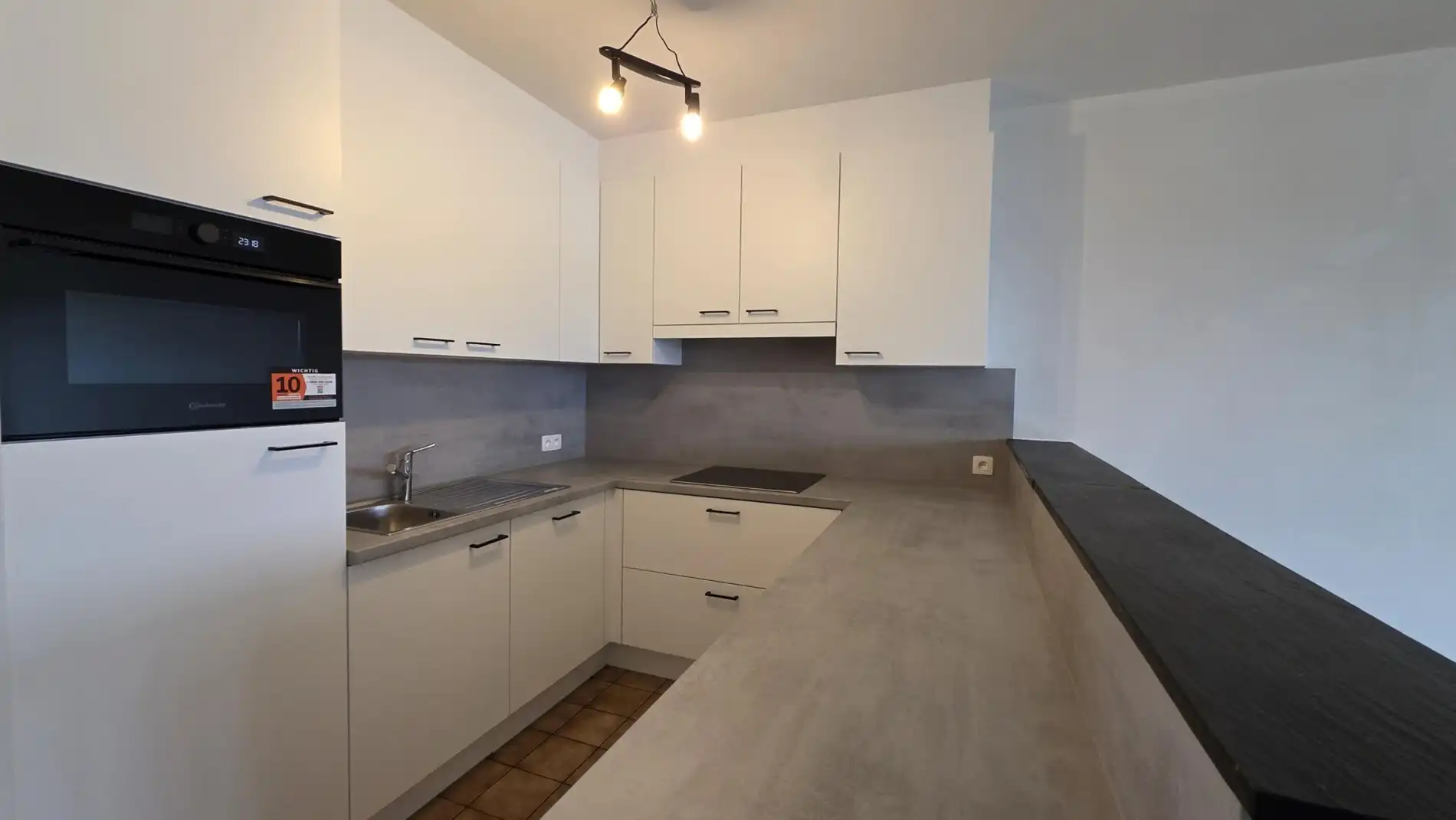 Appartement op het 2de vd in het centrum van Heist-o/d-Berg  foto 4