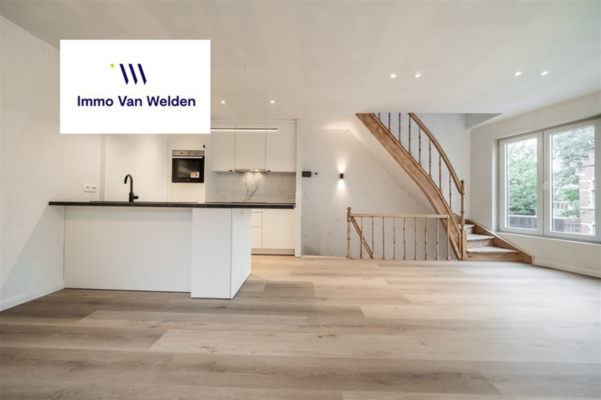 Vernieuwbouwwoning nabij Markt Oudenaarde foto 8