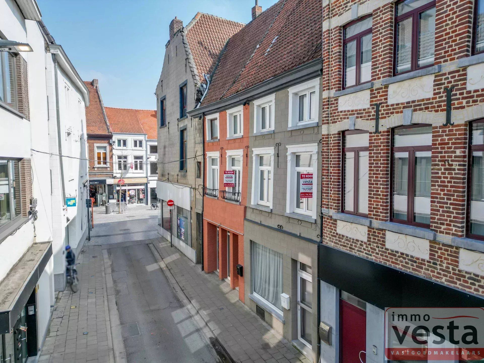 ()=>{if(producerUpdateValueVersion(node),producerAccessed(node),node.value===ERRORED)throw node.error;return node.value} Minderbroedersstraat 35 - 3800 Sint-Truiden