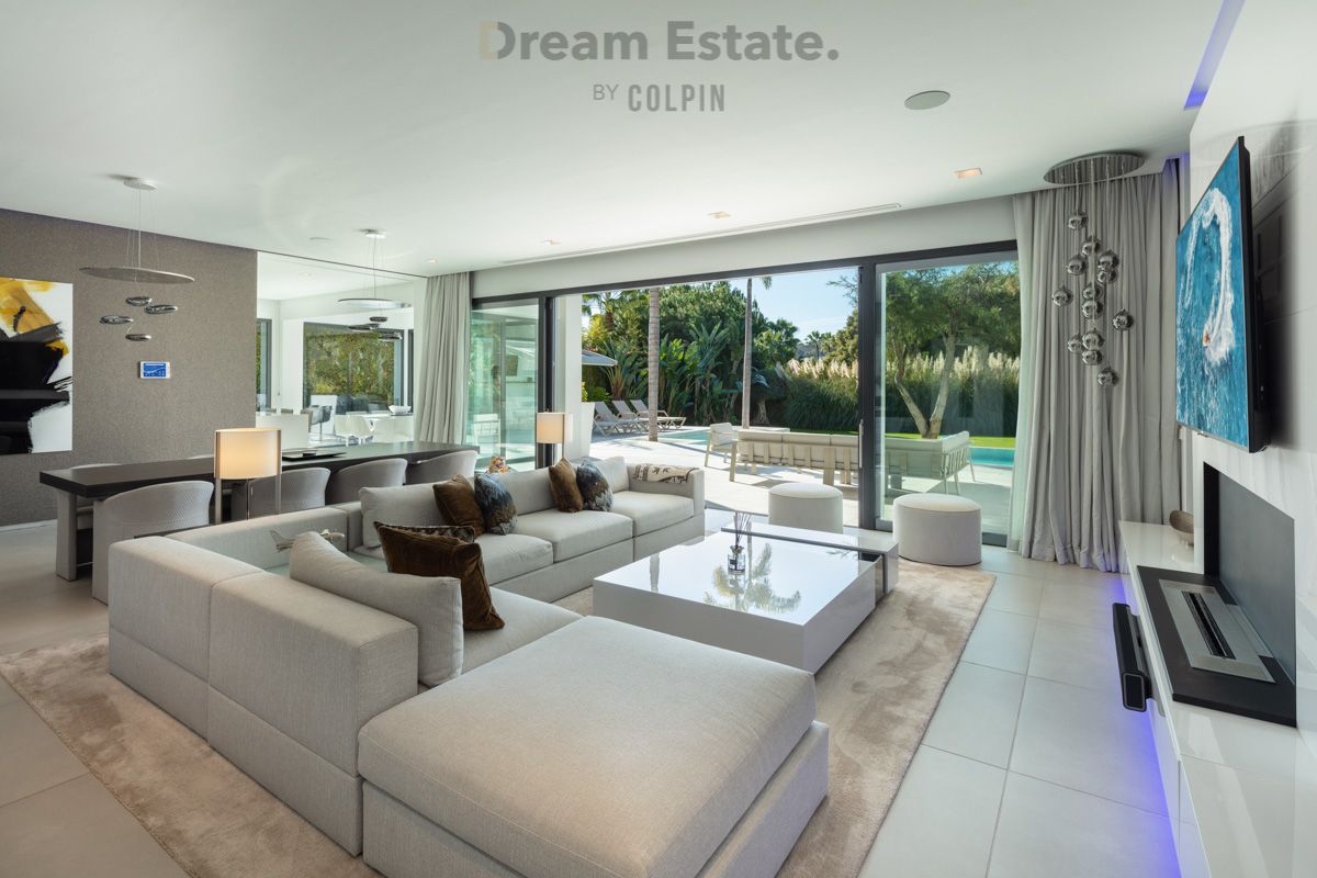 Eigentijdse villa in het bevoorrechte Nueva Andalucia foto 14