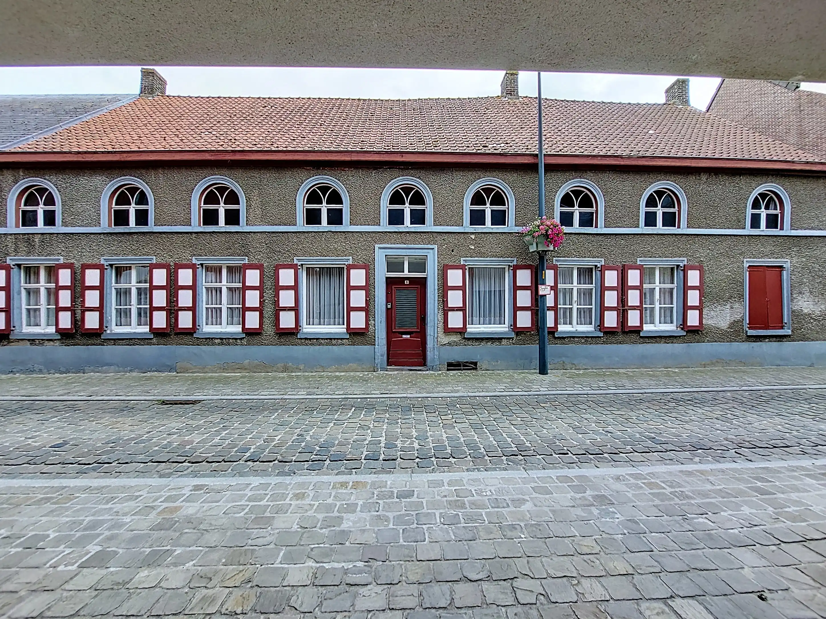 Uitzonderlijk historisch burgerhuis in het hart van de Leiestreek  foto 2