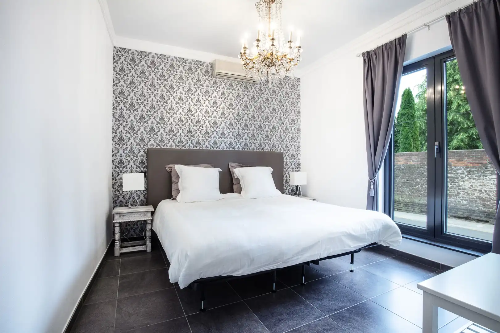 Karaktervol appartementsgebouw met duplex en vakantielogie in het hart van Tongeren foto 8