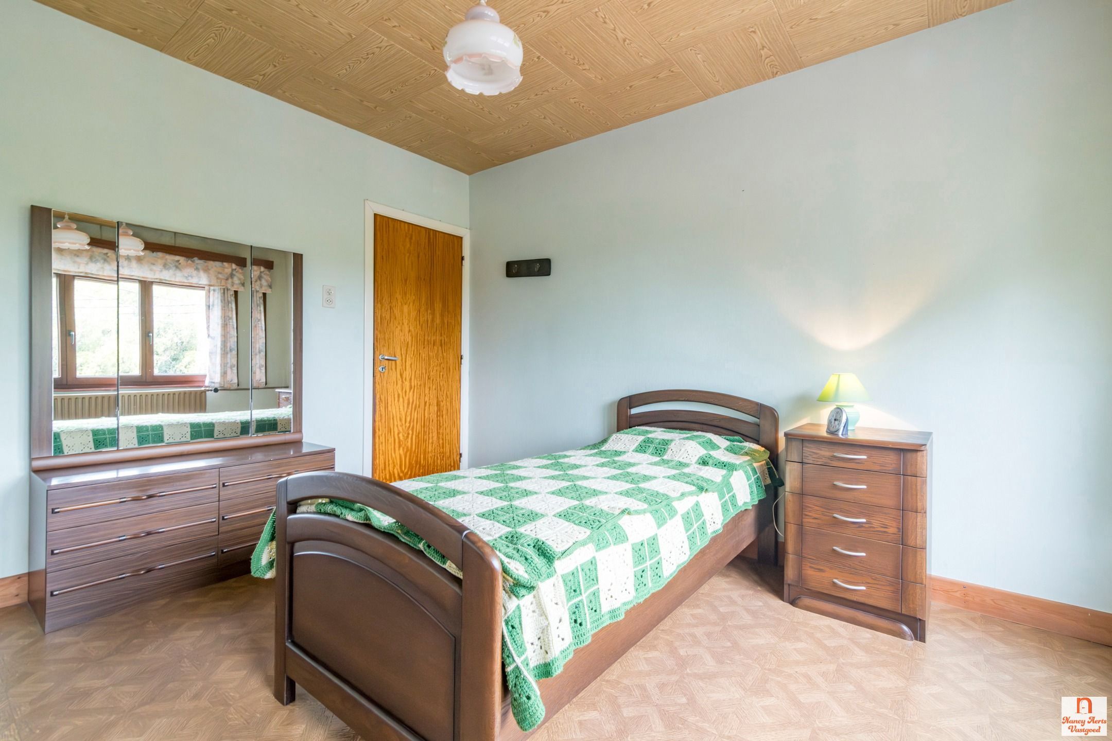 Ruime woning met 4 slaapkamers en uitbreidingsmogelijkheden foto 21