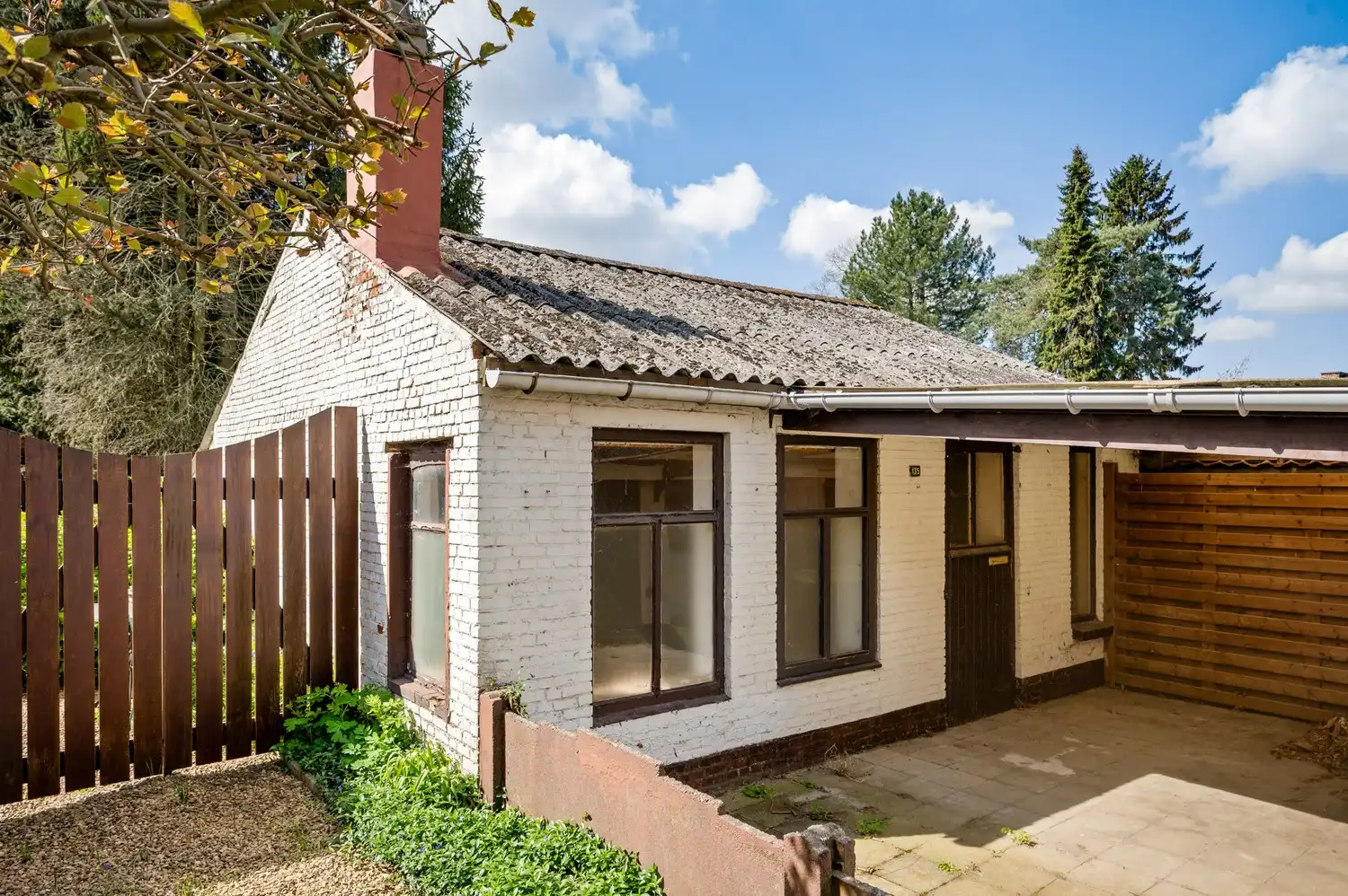 Te renoveren woning te Beerzel foto 3