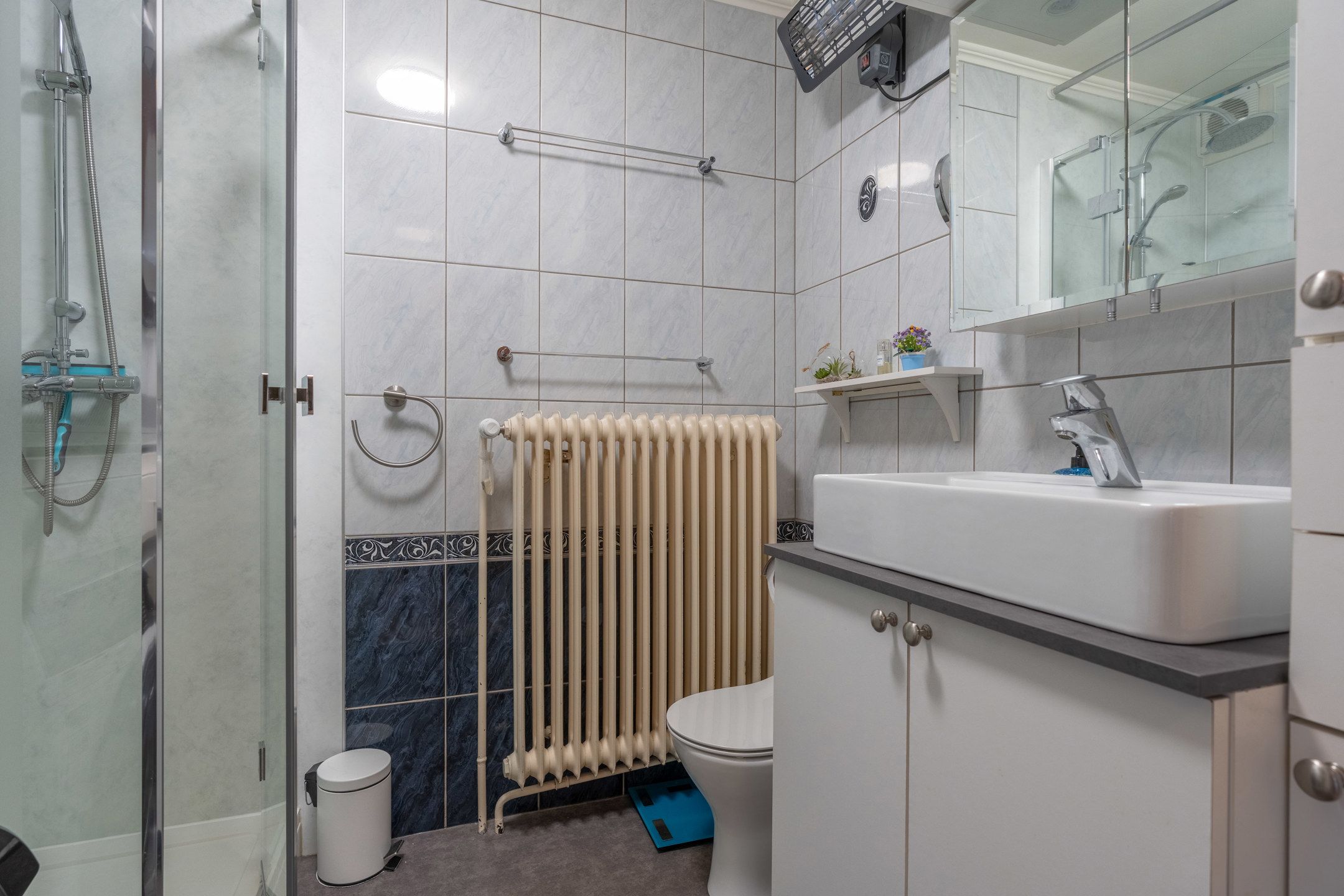 Instapklaar 2slpk app met garagebox en terras te Turnhout foto 14