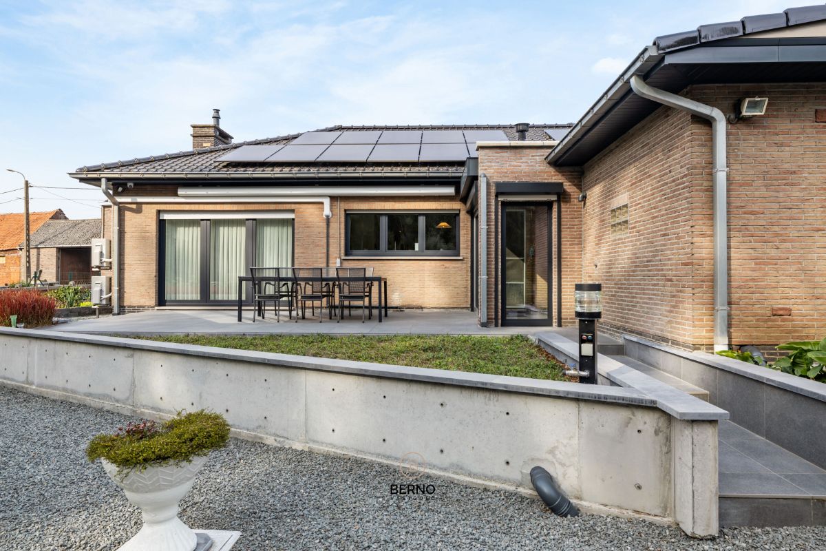 Instapklare laagbouwwoning in groene, rustige omgeving foto 22