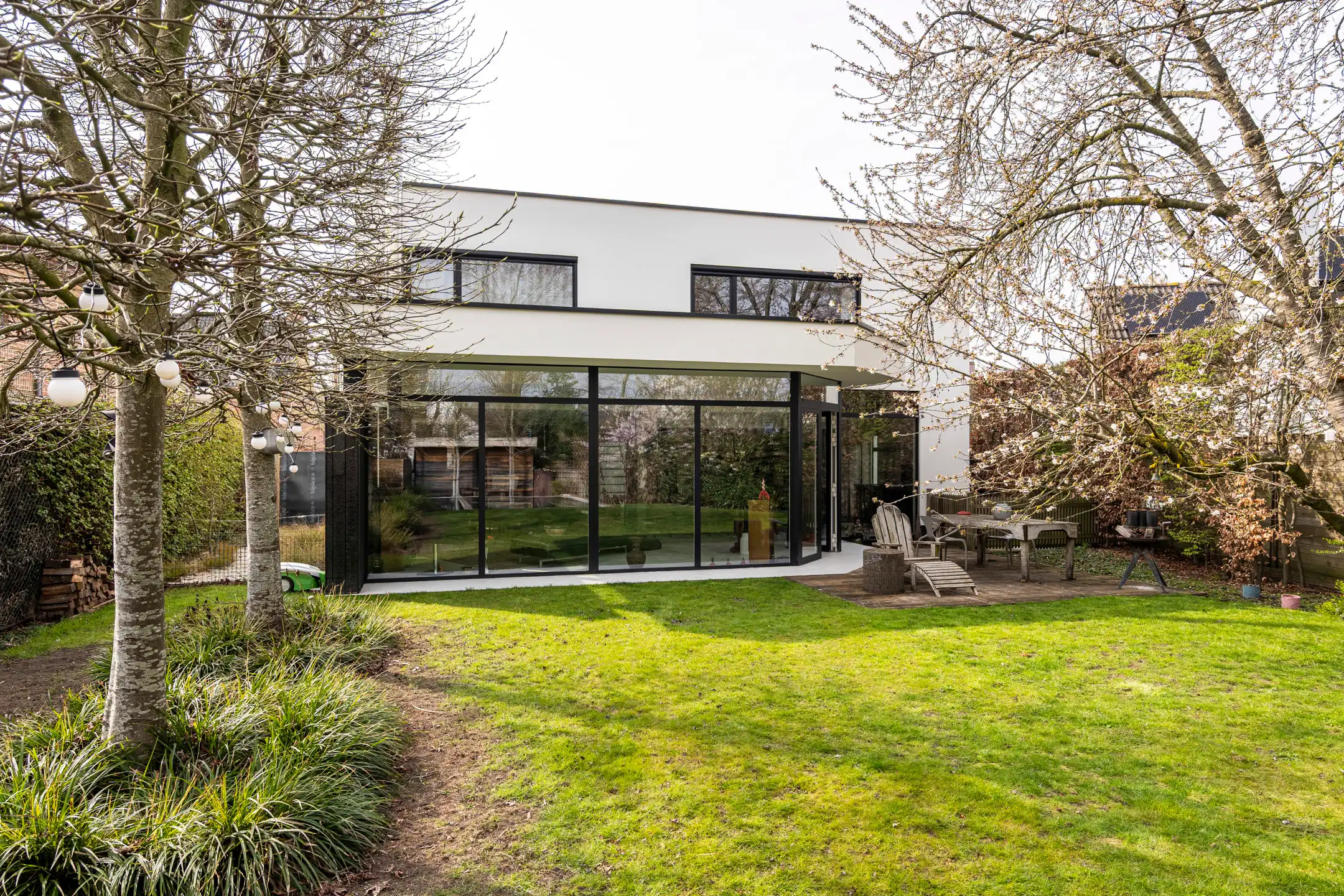 Luxueus energetisch gerenoveerde woning met verwarmd zwembad foto 26