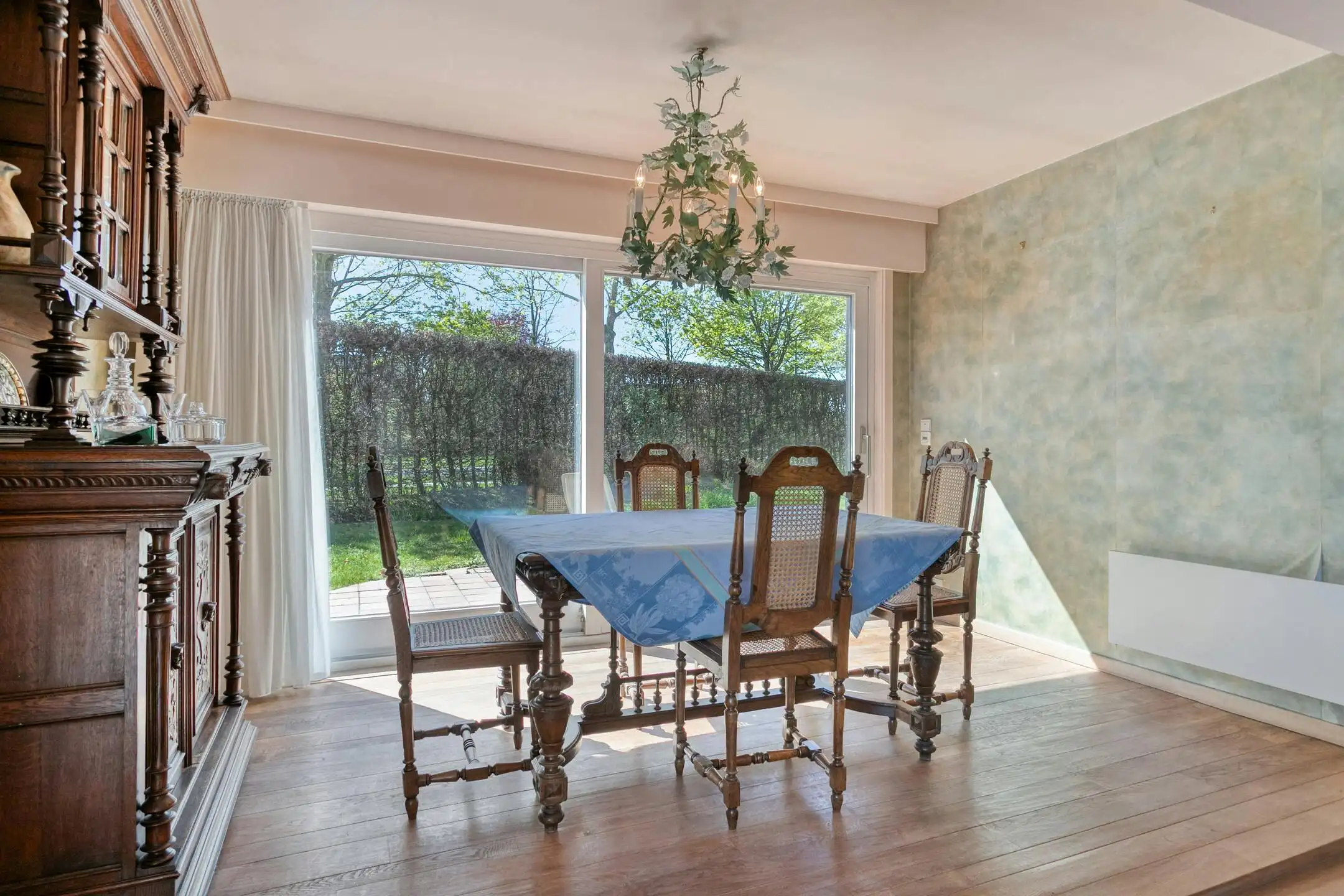 Ruime villa op 1098m²  te koop op Hoog Kortrijk foto 6