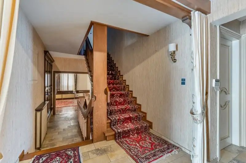 Ruime woning met 3 slaapkamers in het centrum van Kortenaken foto 14