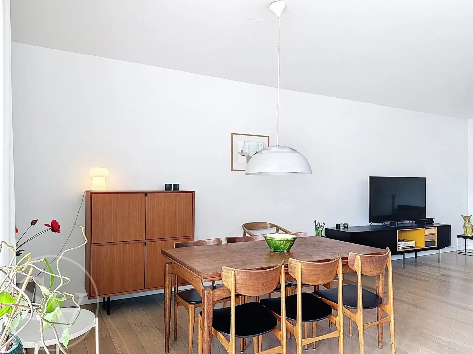 Appartement op TOP locatie, 2 slpk, terras en parking. foto 6