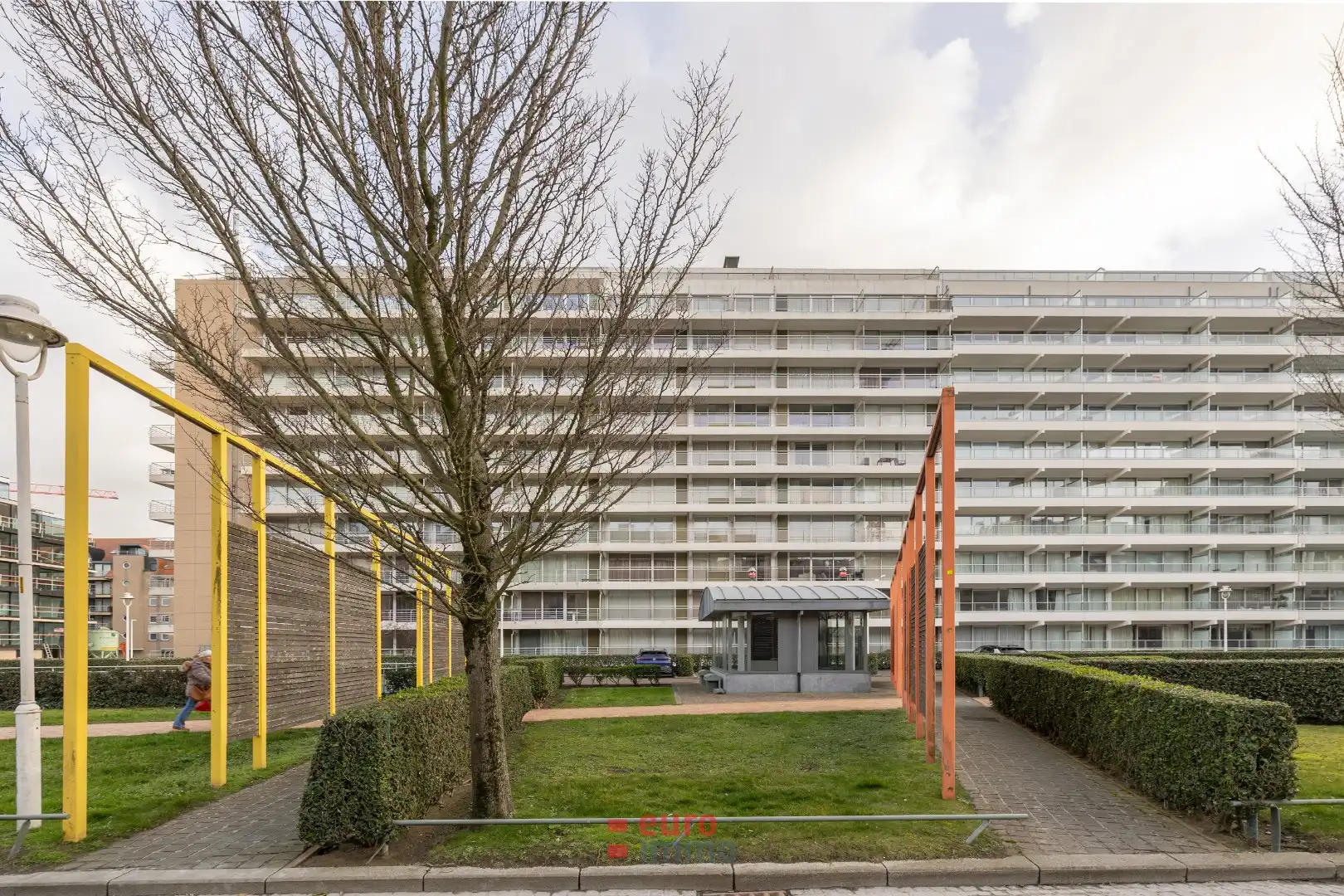 Subliem gerenoveerd appartement met hoogwaardige afwerking en ruim terras foto 19