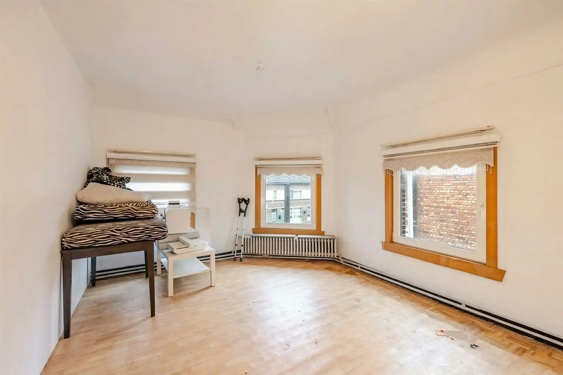 Ruime 4-Slaapkamerwoning in Temse. foto 7