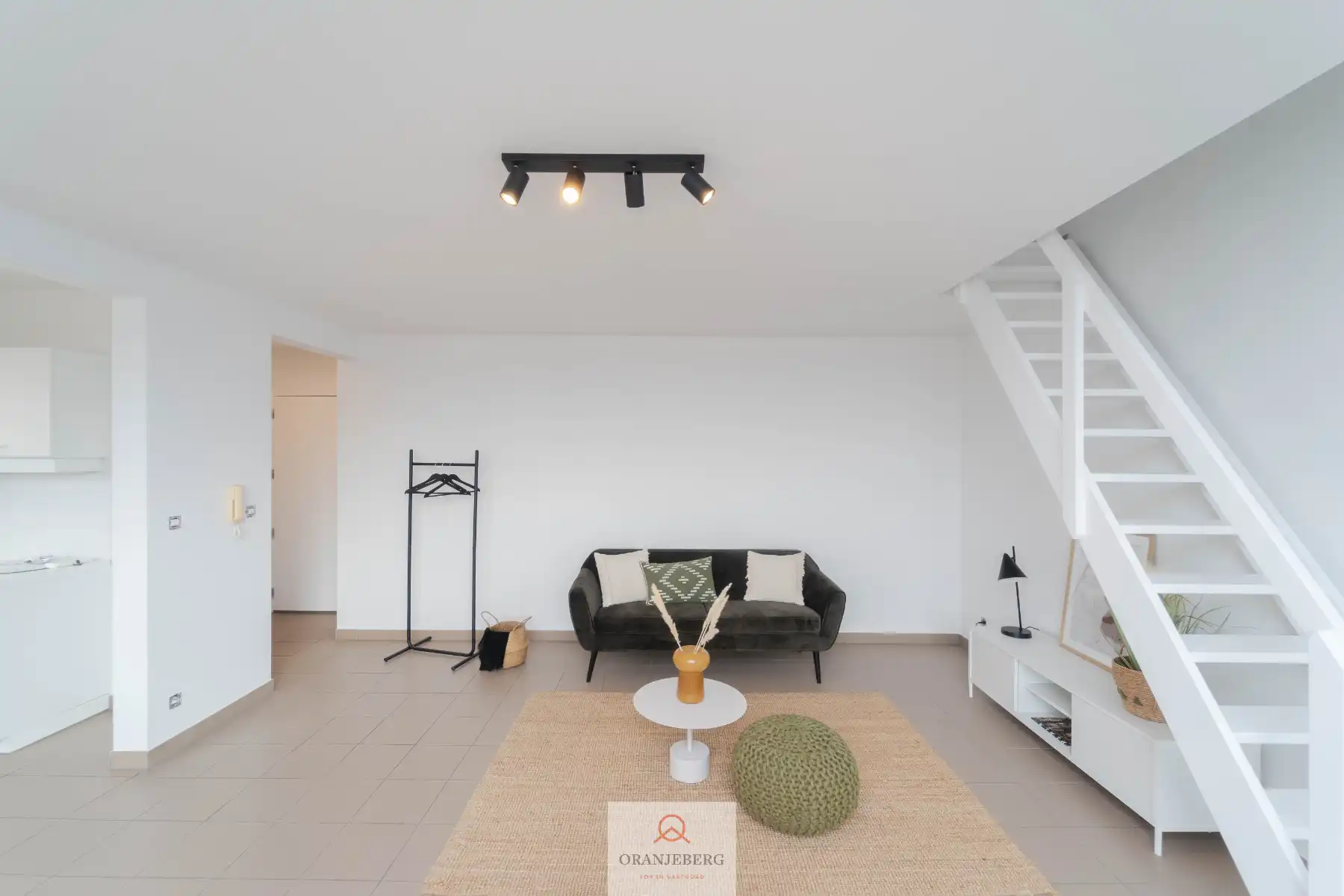 Instapklaar duplex-appartement Wondelgem! foto 4