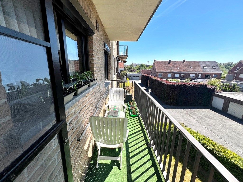 Ruim appartement met garage te huur te Harelbeke. foto 10