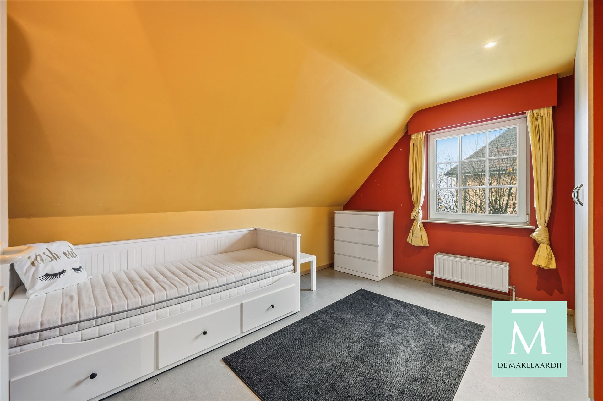 Ruime gezinswoning met zonnige tuin te huur in het rustige Sint-Katelijne-Waver! foto 9