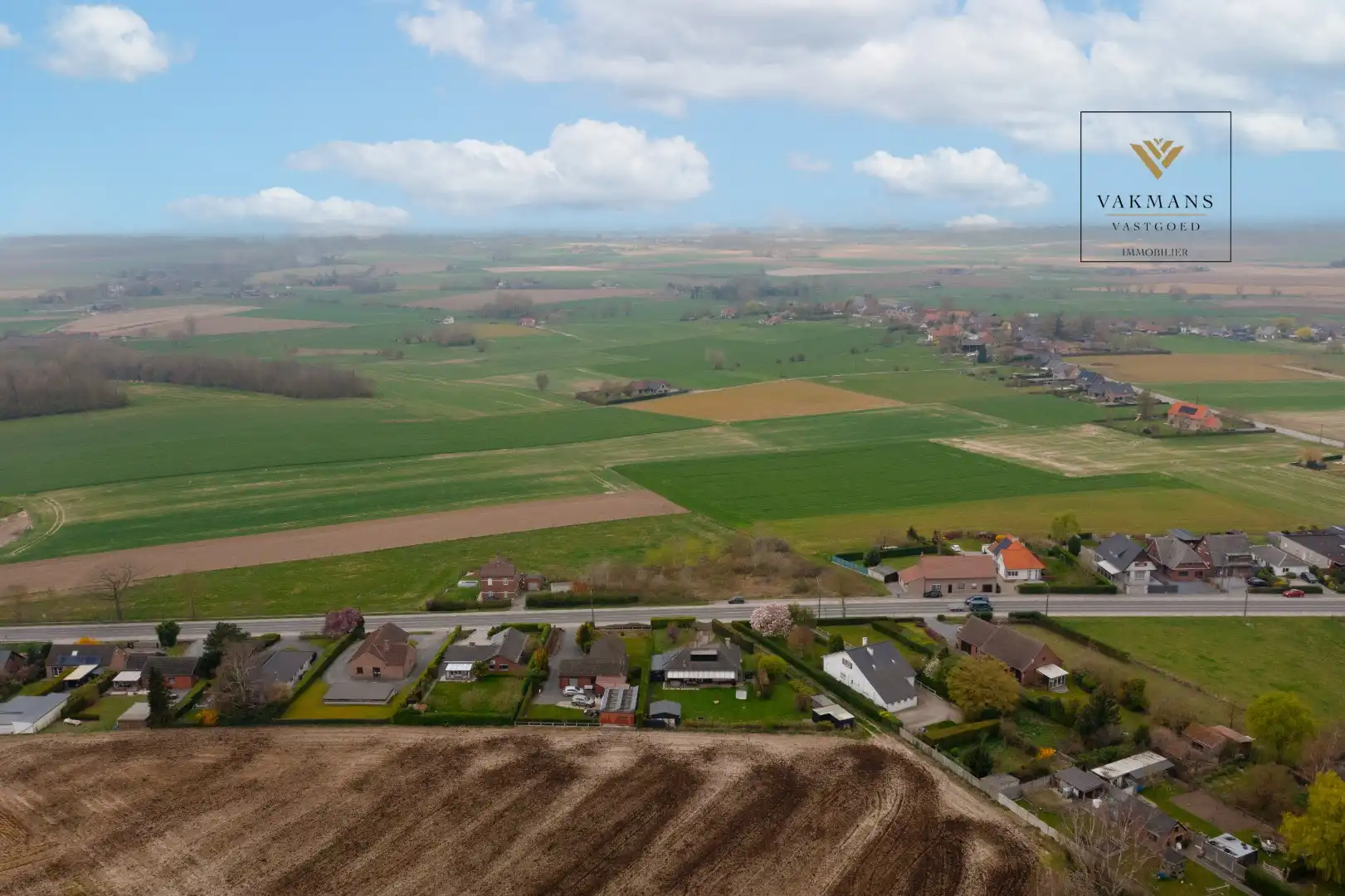 Bouwgrond met verzichten en zuidgericht foto 7