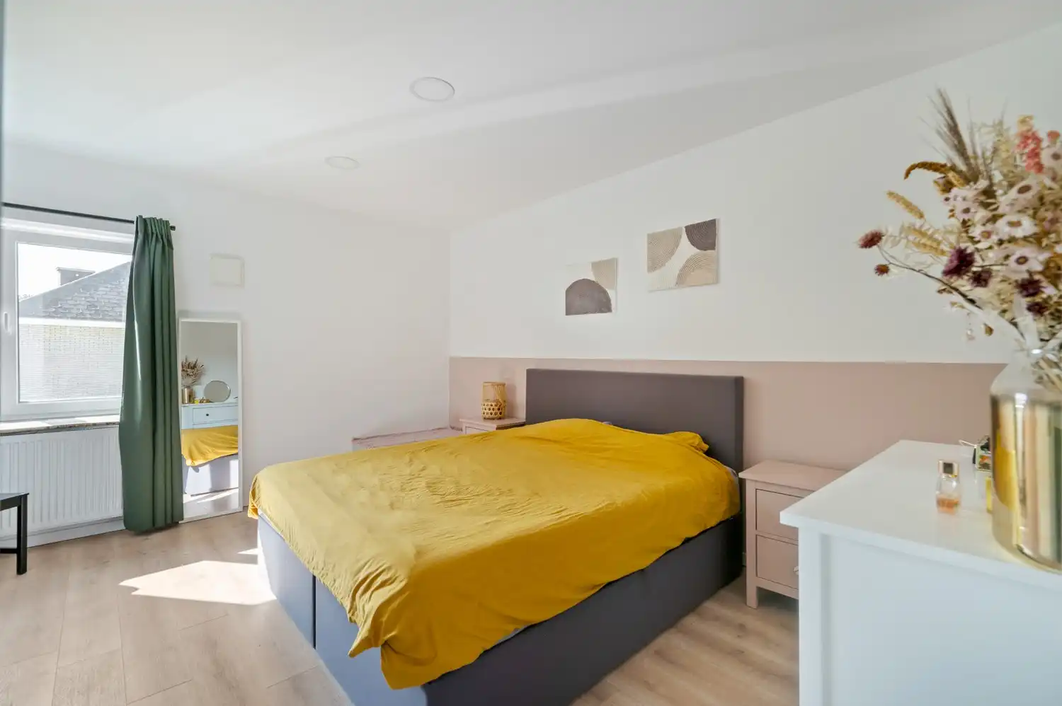 Recente instapklare woning met 4 slpkrs en tuin te Gelrode foto 15