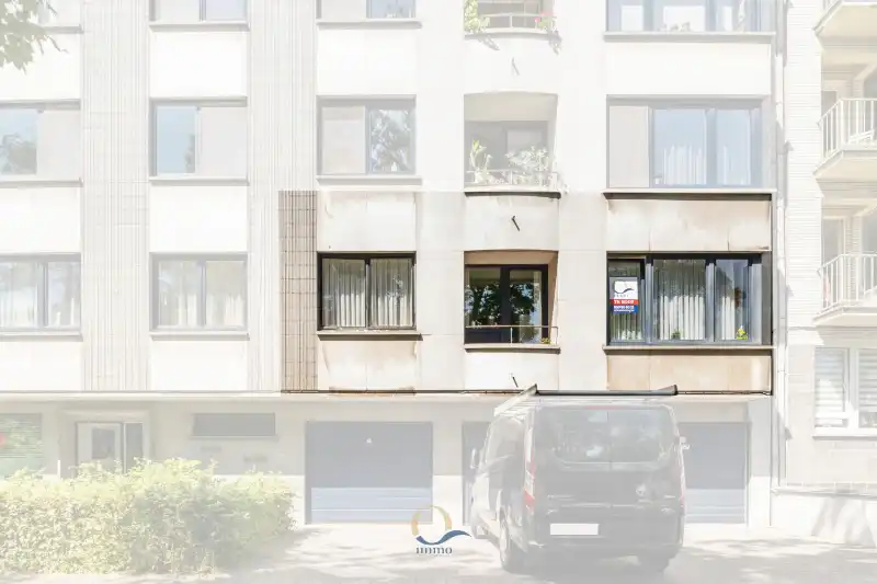 Lichtrijk 1-slaapkamerappartement aan het Prinses Stefanieplein foto 14