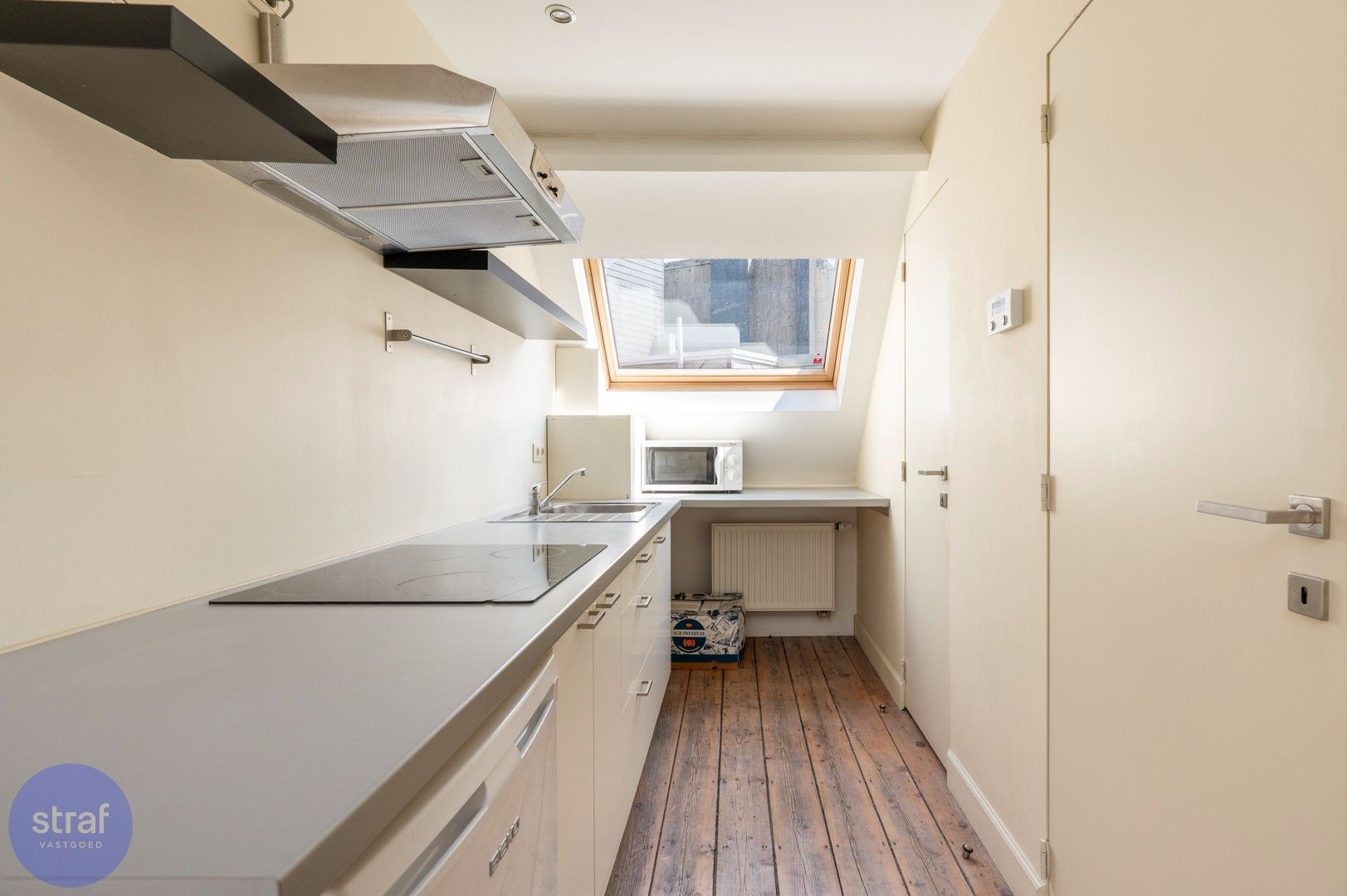 Charmante stadswoning met zuidgericht terras en extra studio foto 15