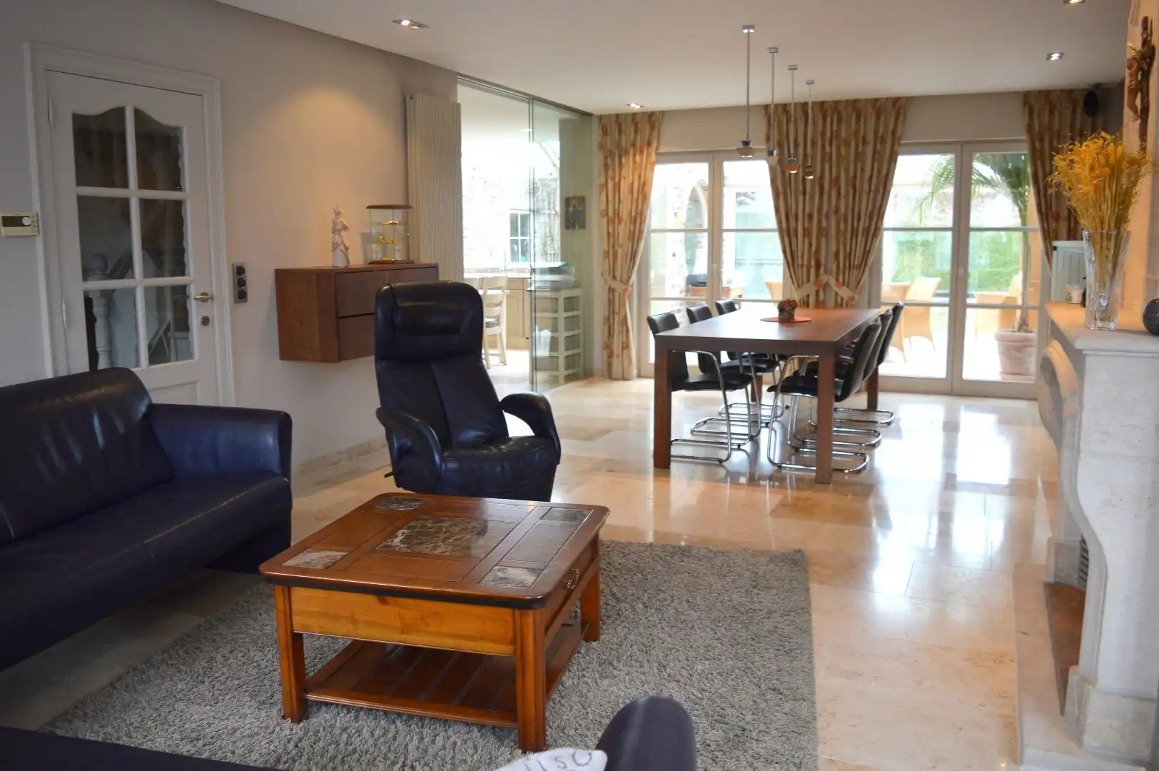 Ruime open bebouwing met 3 slaapkamers in Heule foto 3