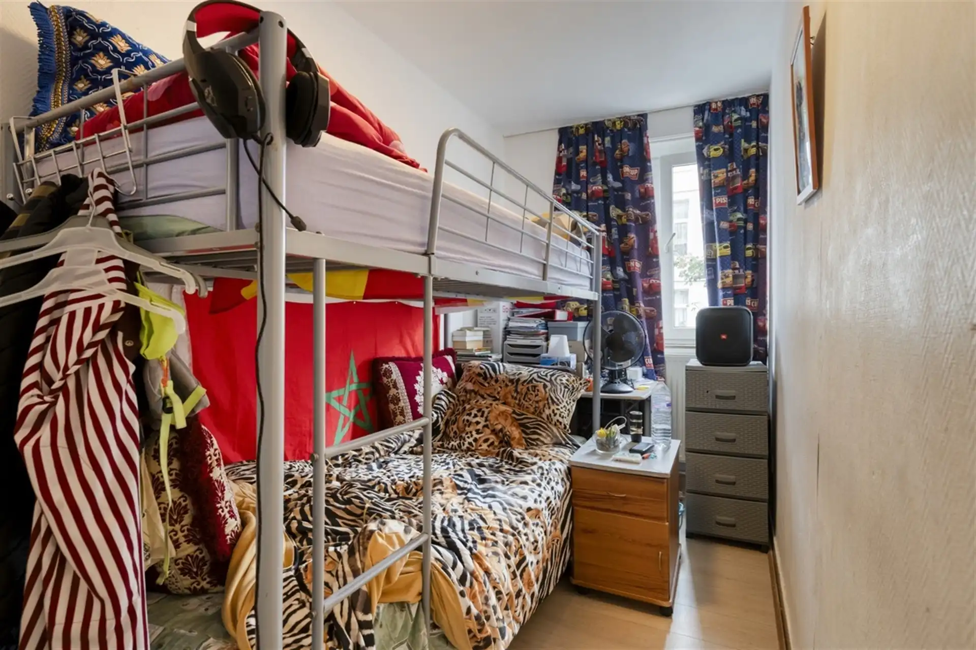 Opbrengsteigendom te koop te Laken.



 foto 15