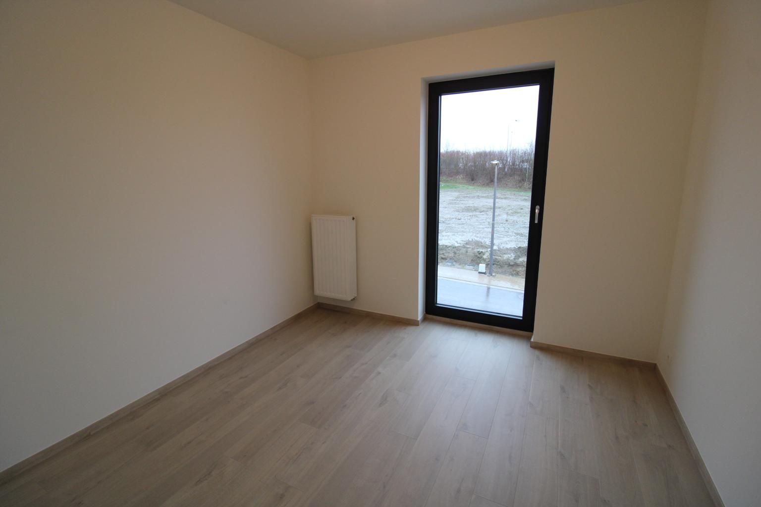 Prachtig nieuwbouw appartement met 2 slaapkamers en 2 ondergrondse staanplaatsen te Zellik. foto 12