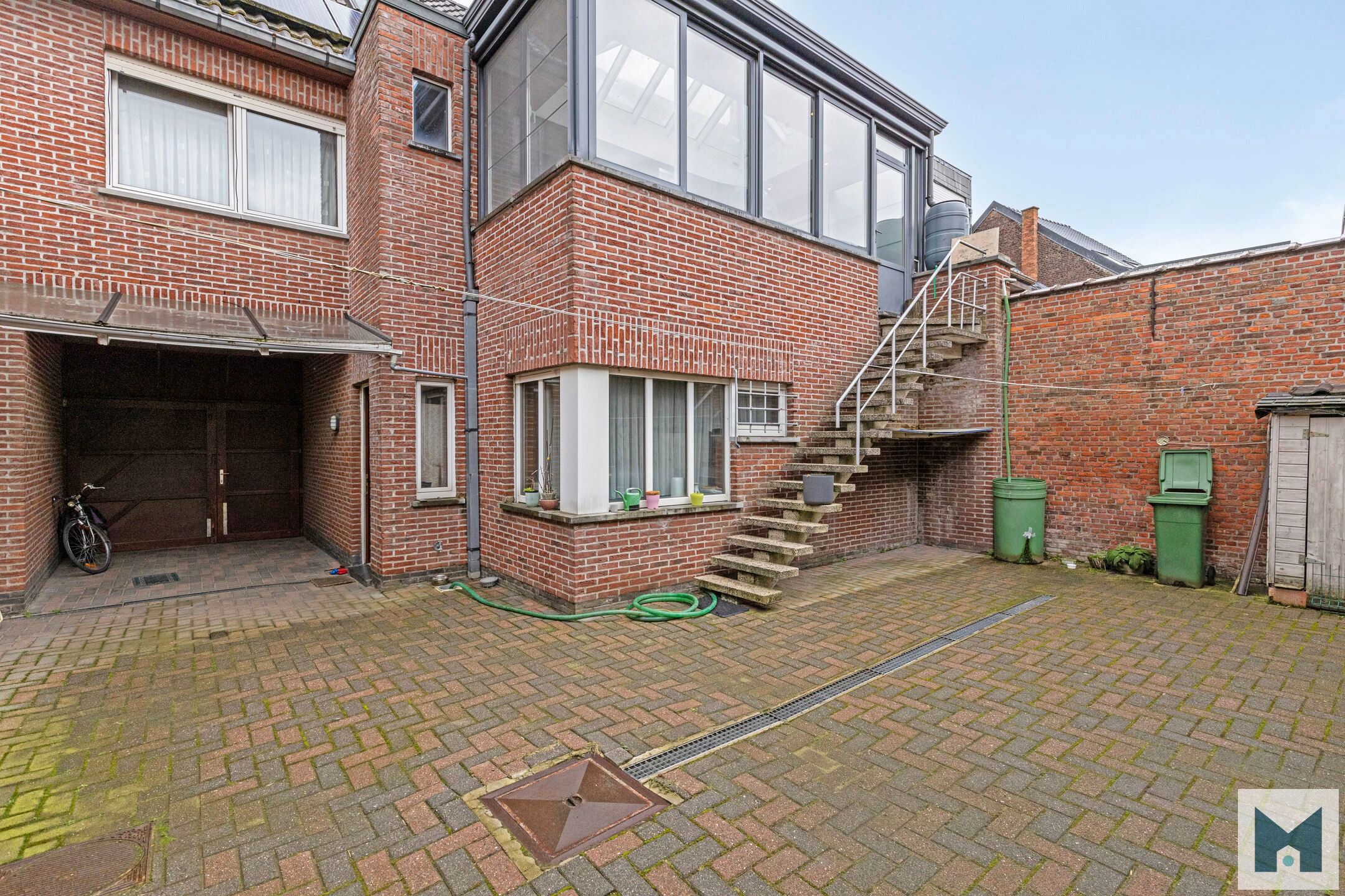 Bel-etage met 5 slaapkamers + handelsruimte en bijbouw! foto 25