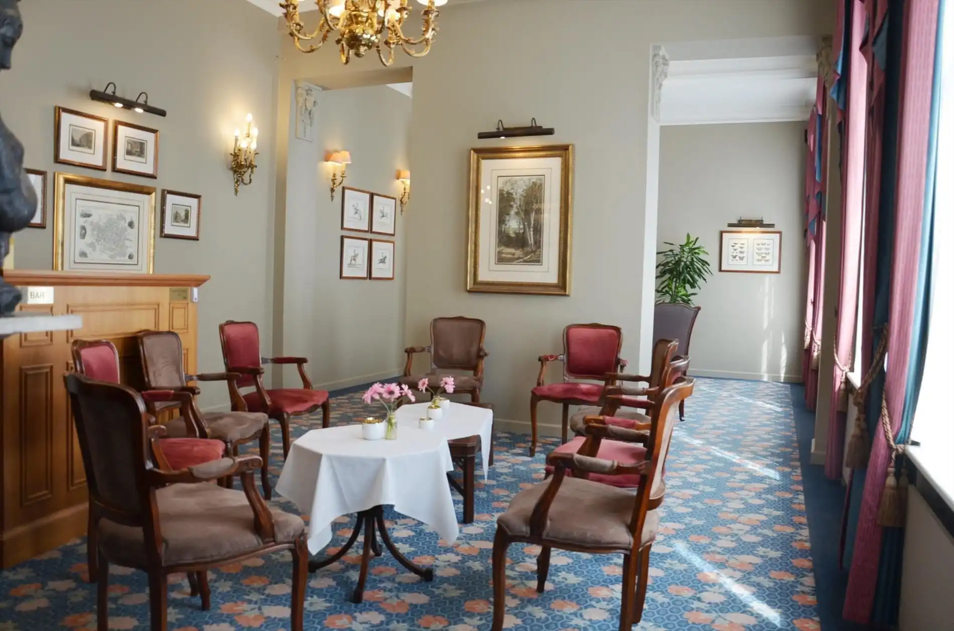 Gerenoveerde serviceflat met 1slk in klassevolle residentie in hartje Brugge foto 16