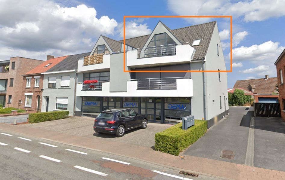 Goed gelegen appartement met 2 slpk - 2 terrassen & autostaanplaats foto {{pictureIndex}}