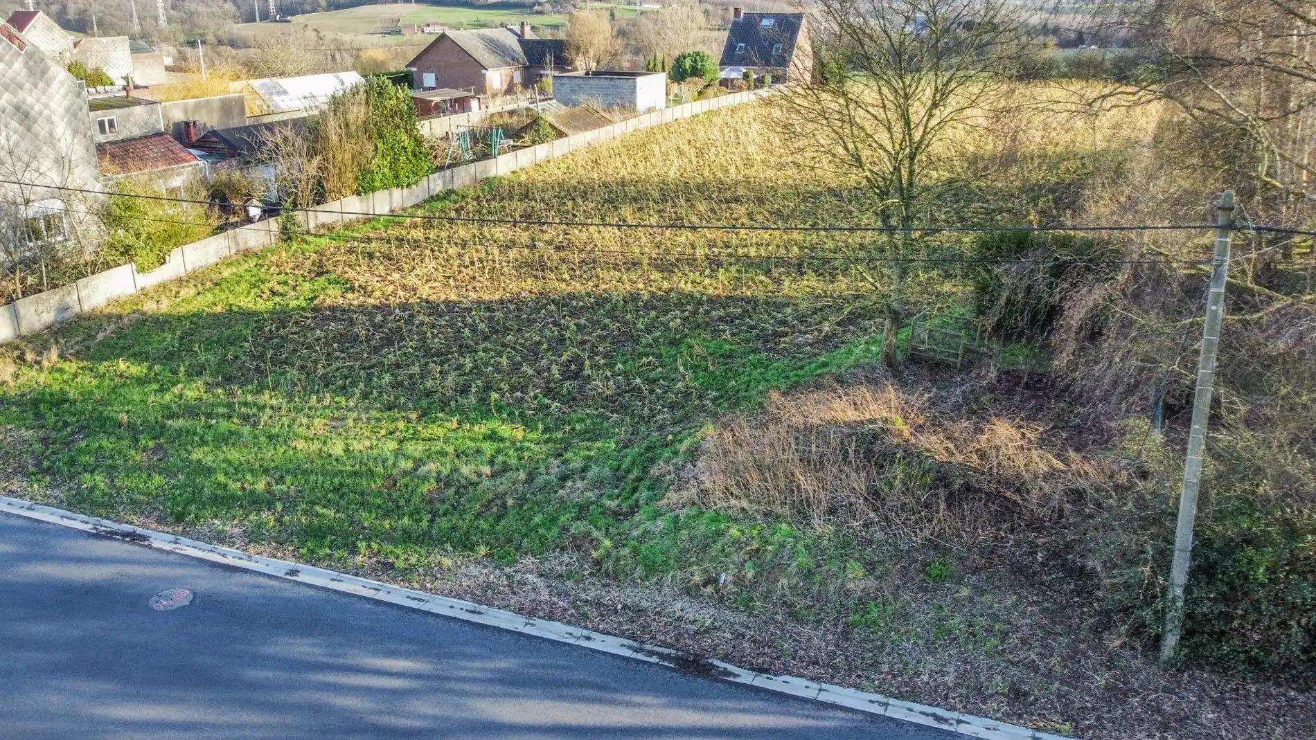 Een mooi gelegen bouwgrond voor halfopen bebouwing (LOT 1) foto 4