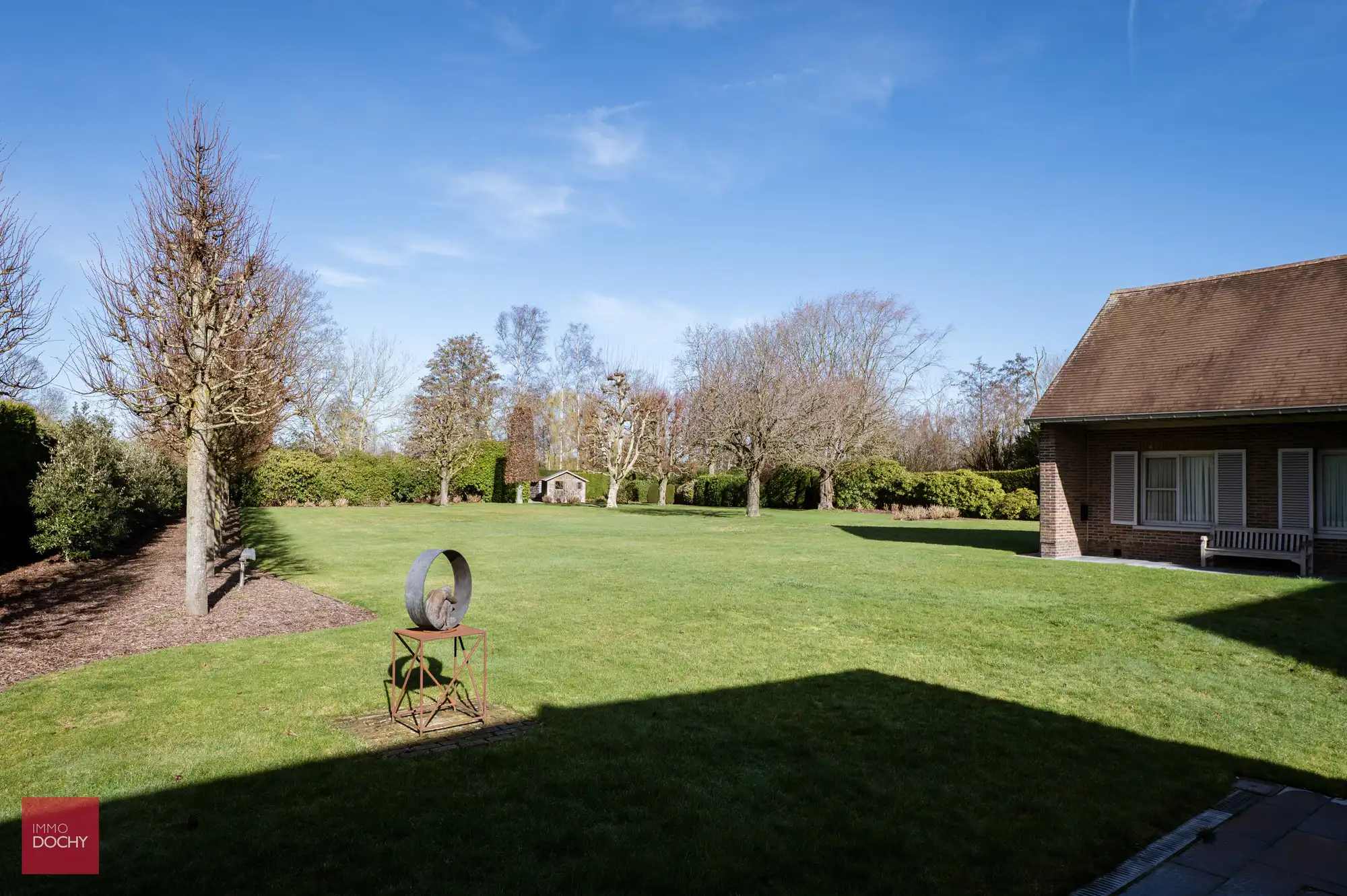 Zeer goed onderhouden ruime villa op 5.328m² foto 16